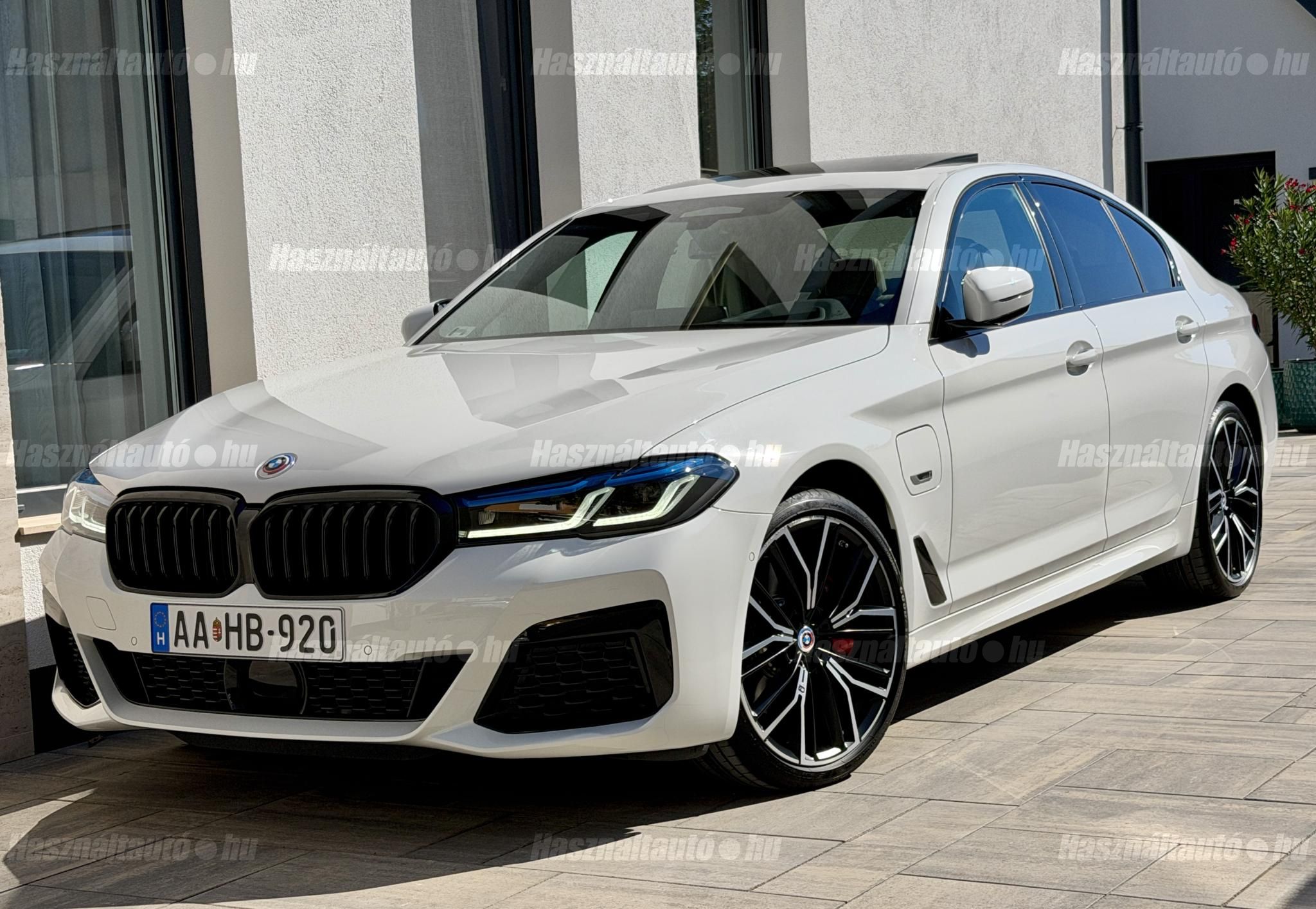 BMW 530 2022/12 - 1