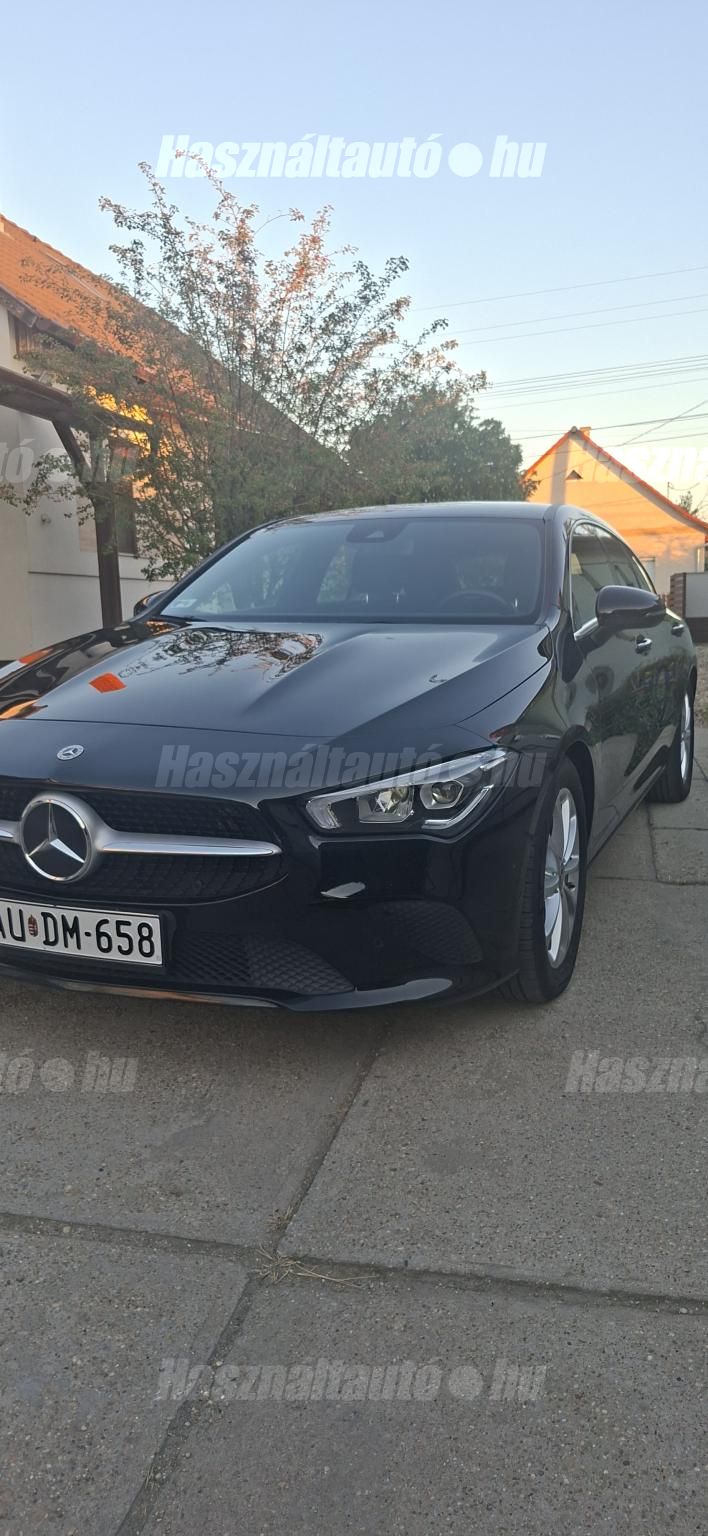 MERCEDES-BENZ CLA 200 2022/6 - 1