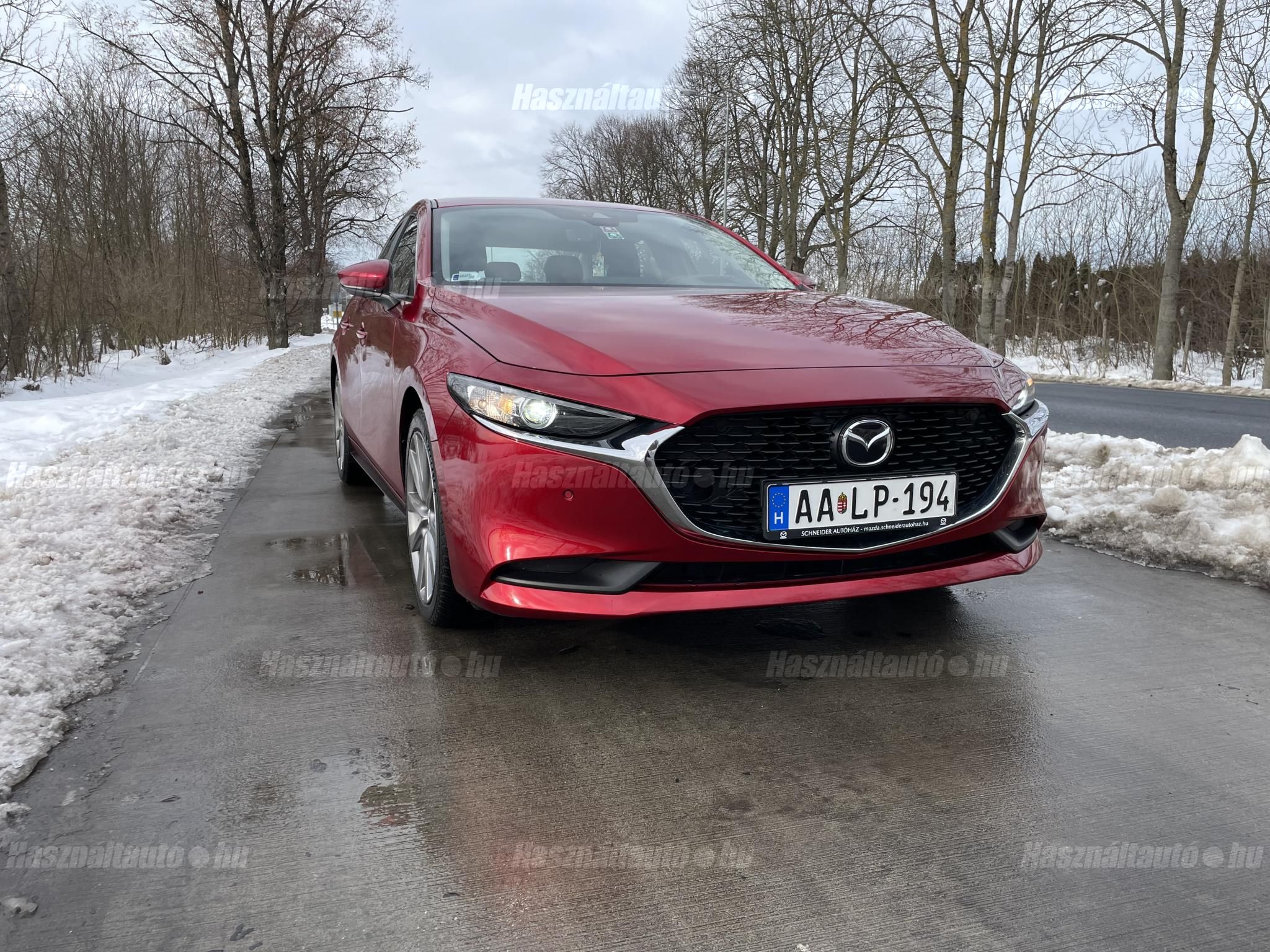 MAZDA 3 2023/5 - 1
