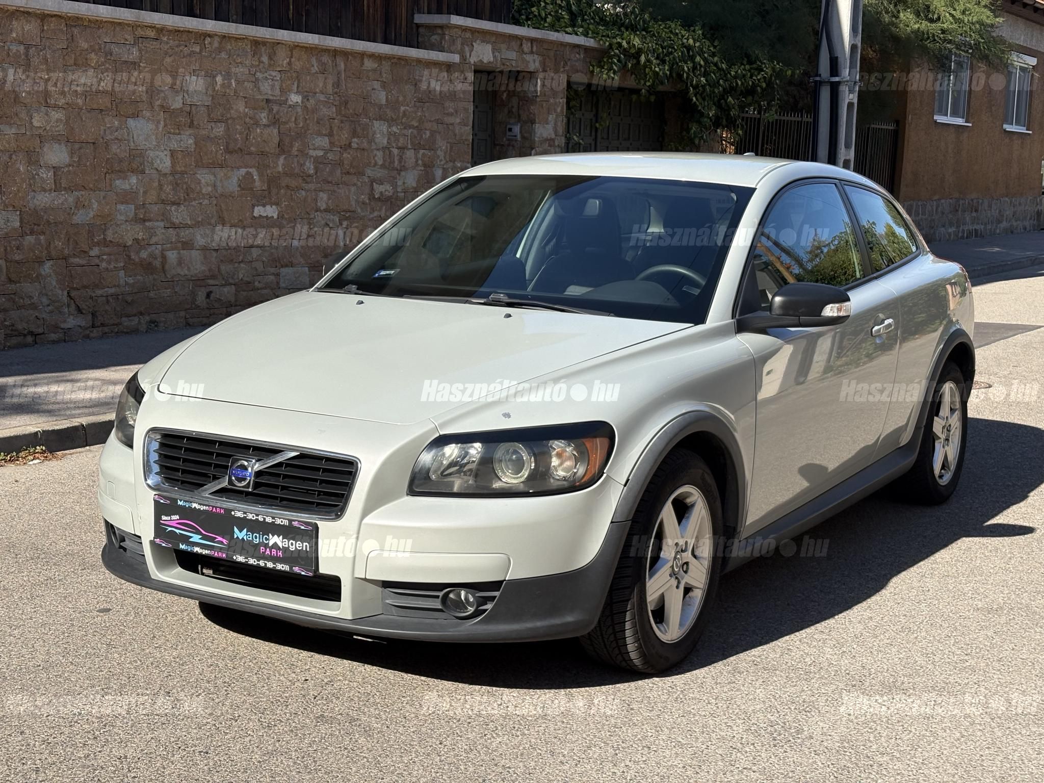 VOLVO C30 2008/8 - 1