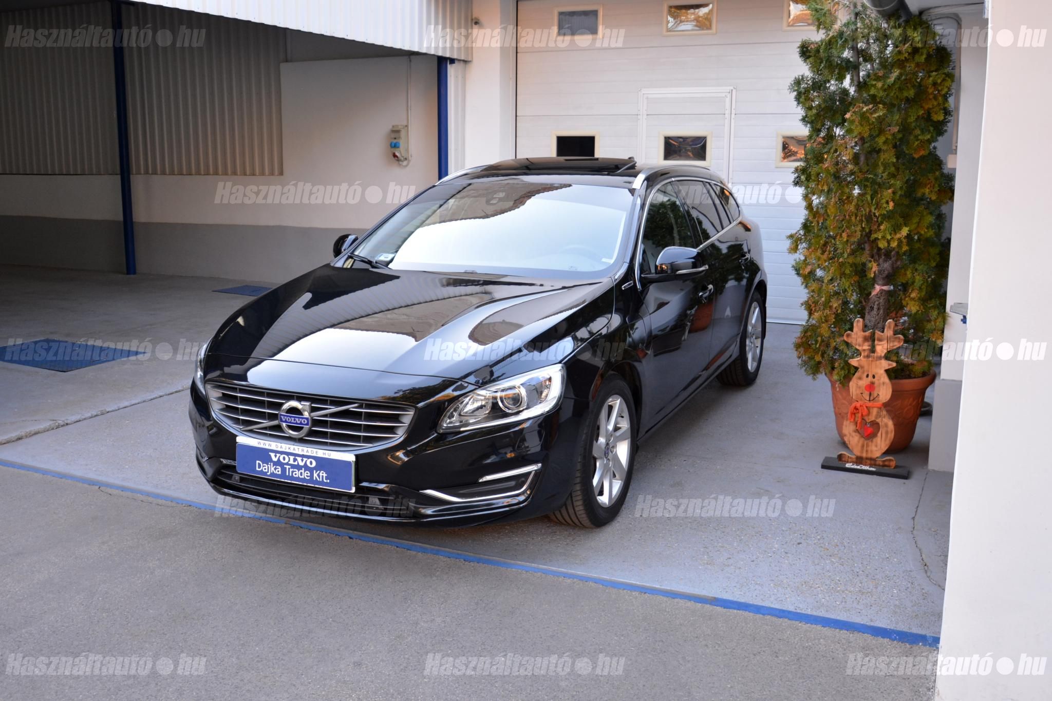 VOLVO V60 2015/1 - 1