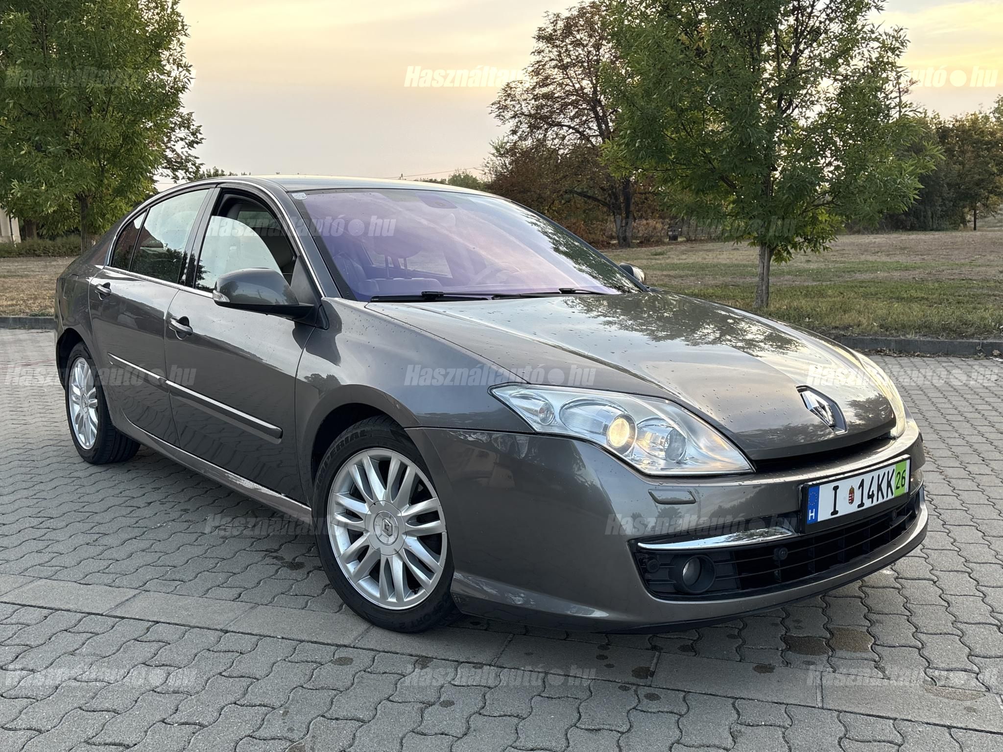 RENAULT LAGUNA 2009/7 - 1