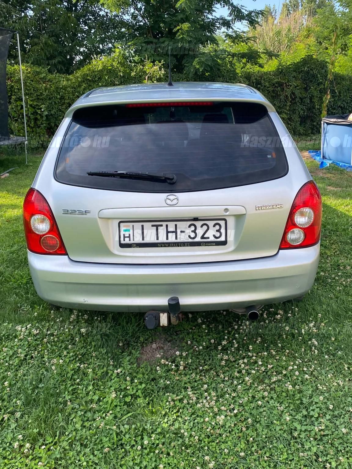 MAZDA 323 F 2003/8 - 1