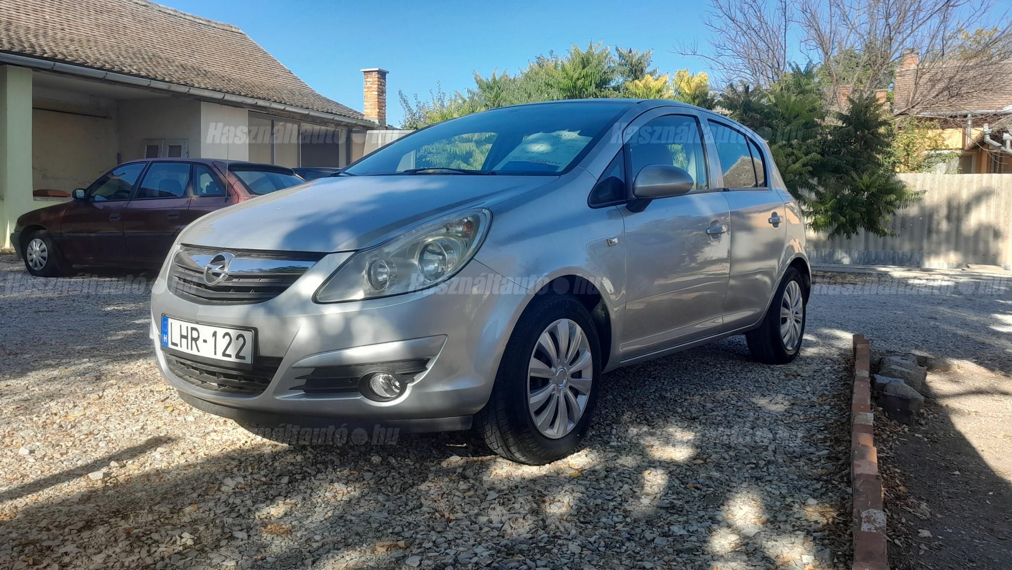 OPEL CORSA D 2008/9 - 1