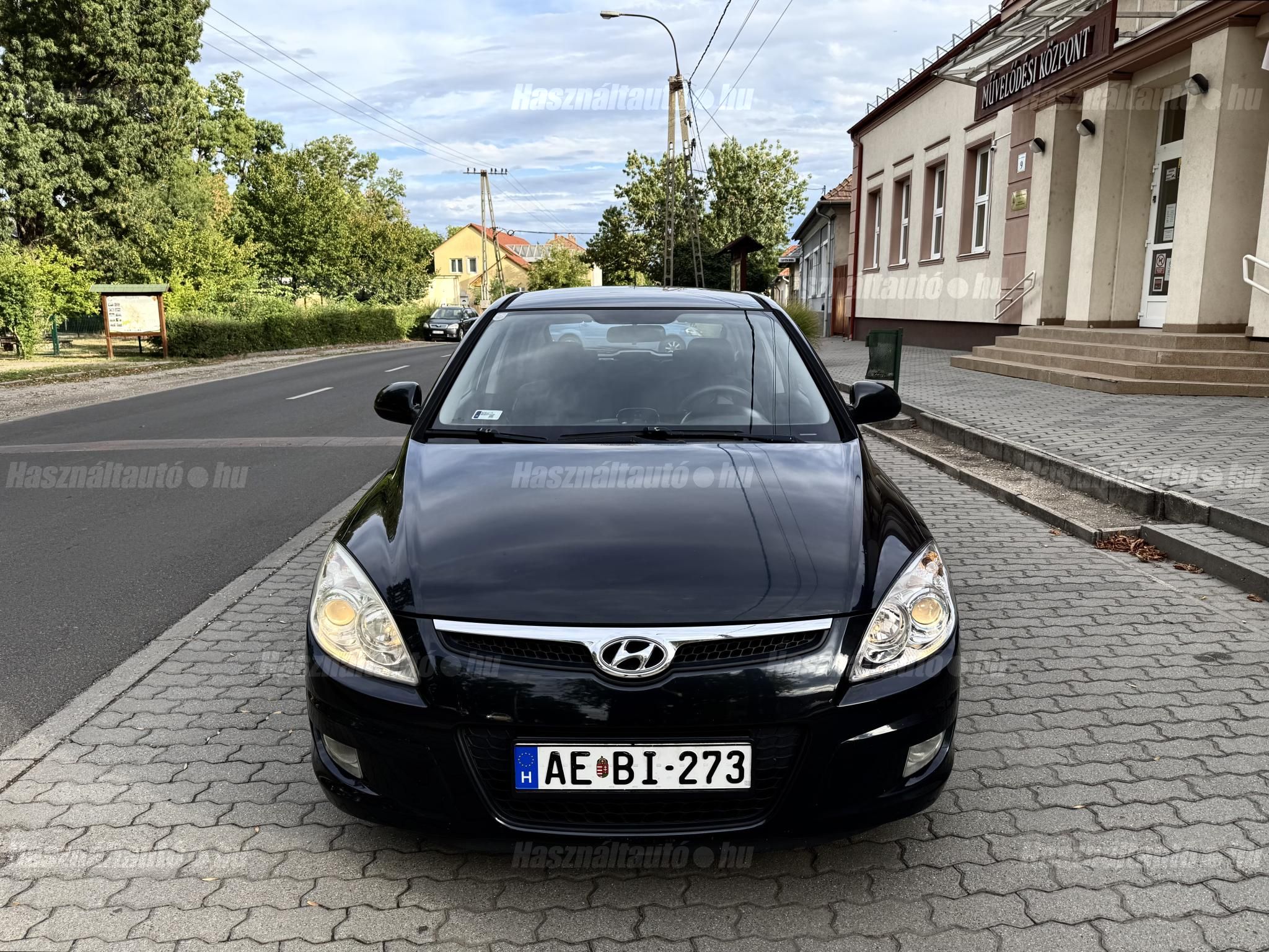 HYUNDAI I30 2008/11 - 1