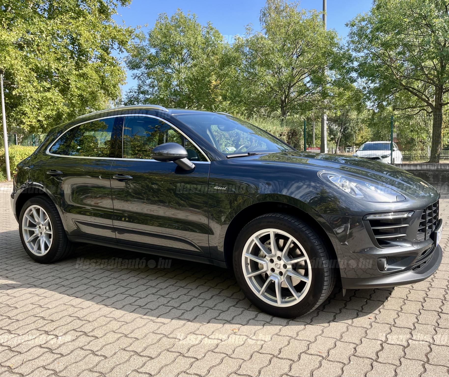 PORSCHE MACAN 2017/2 - 1