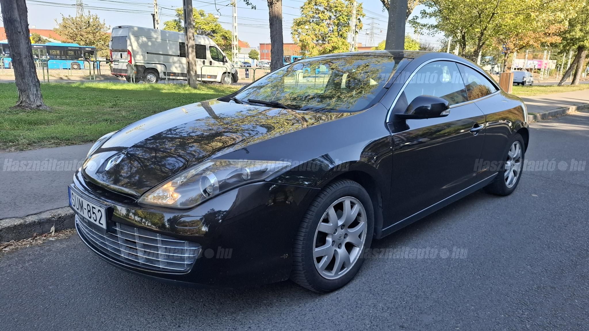 RENAULT LAGUNA 2010 - 1