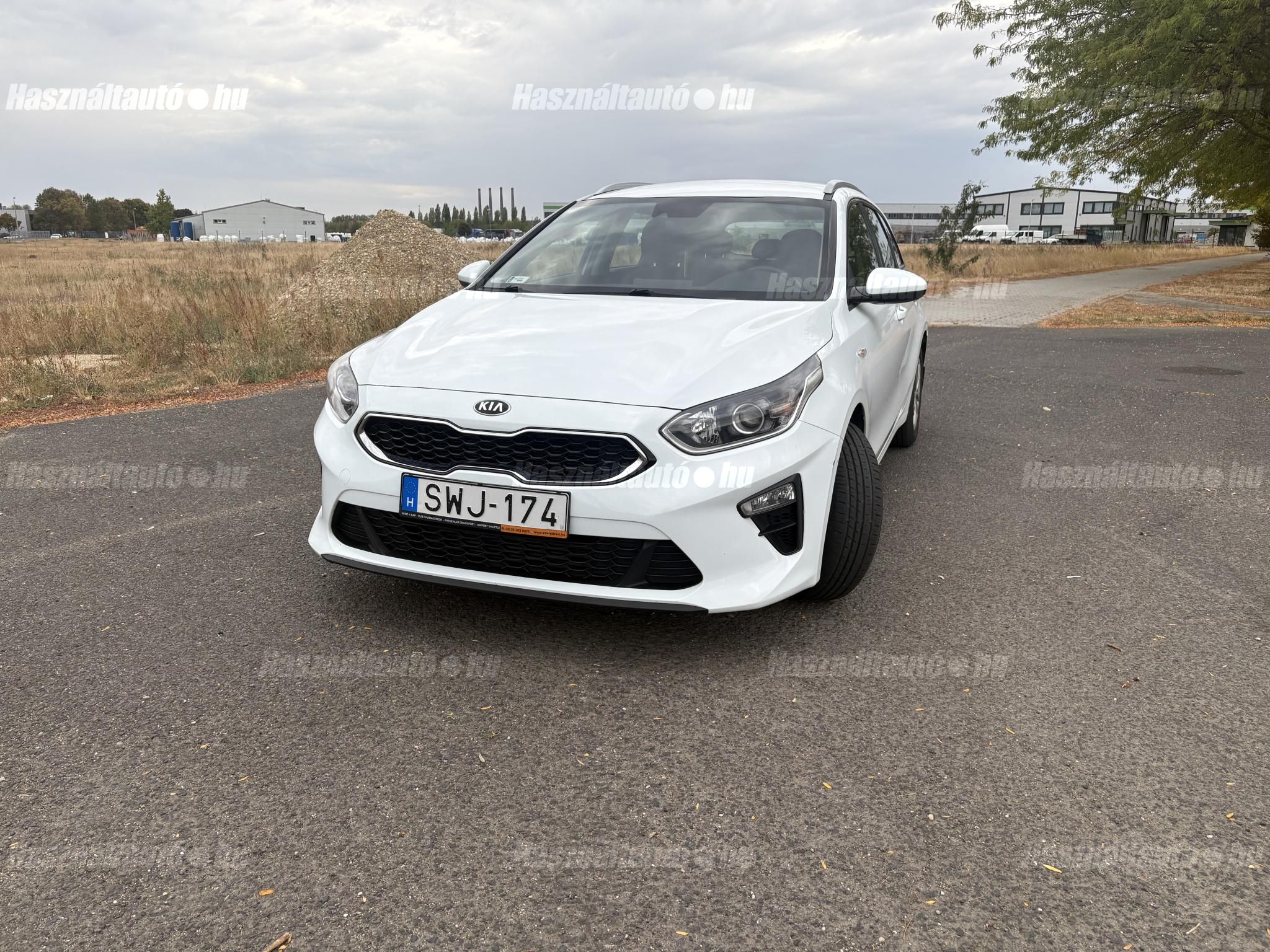 KIA CEE'D 2021/8 - 1