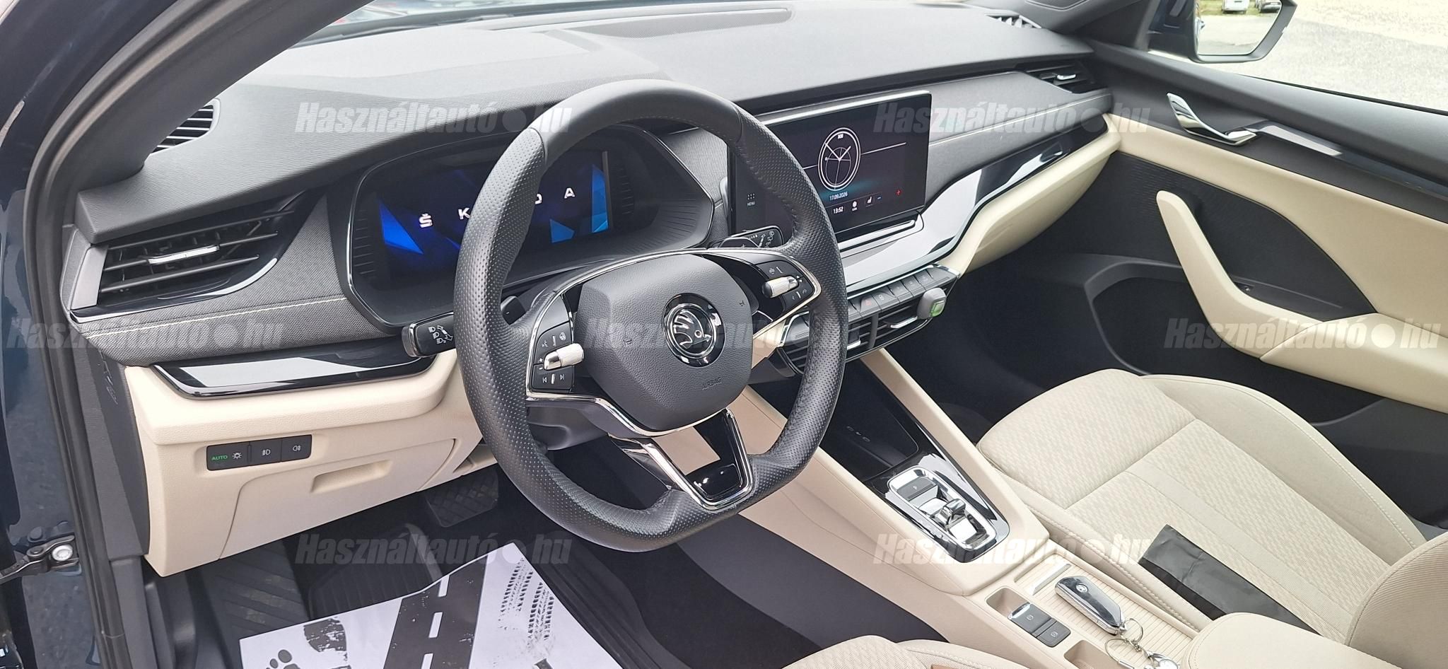 SKODA OCTAVIA 2023/5 - 1
