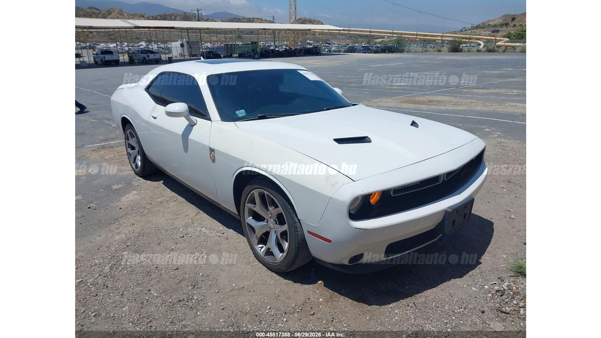 DODGE CHALLENGER 2015 - 1