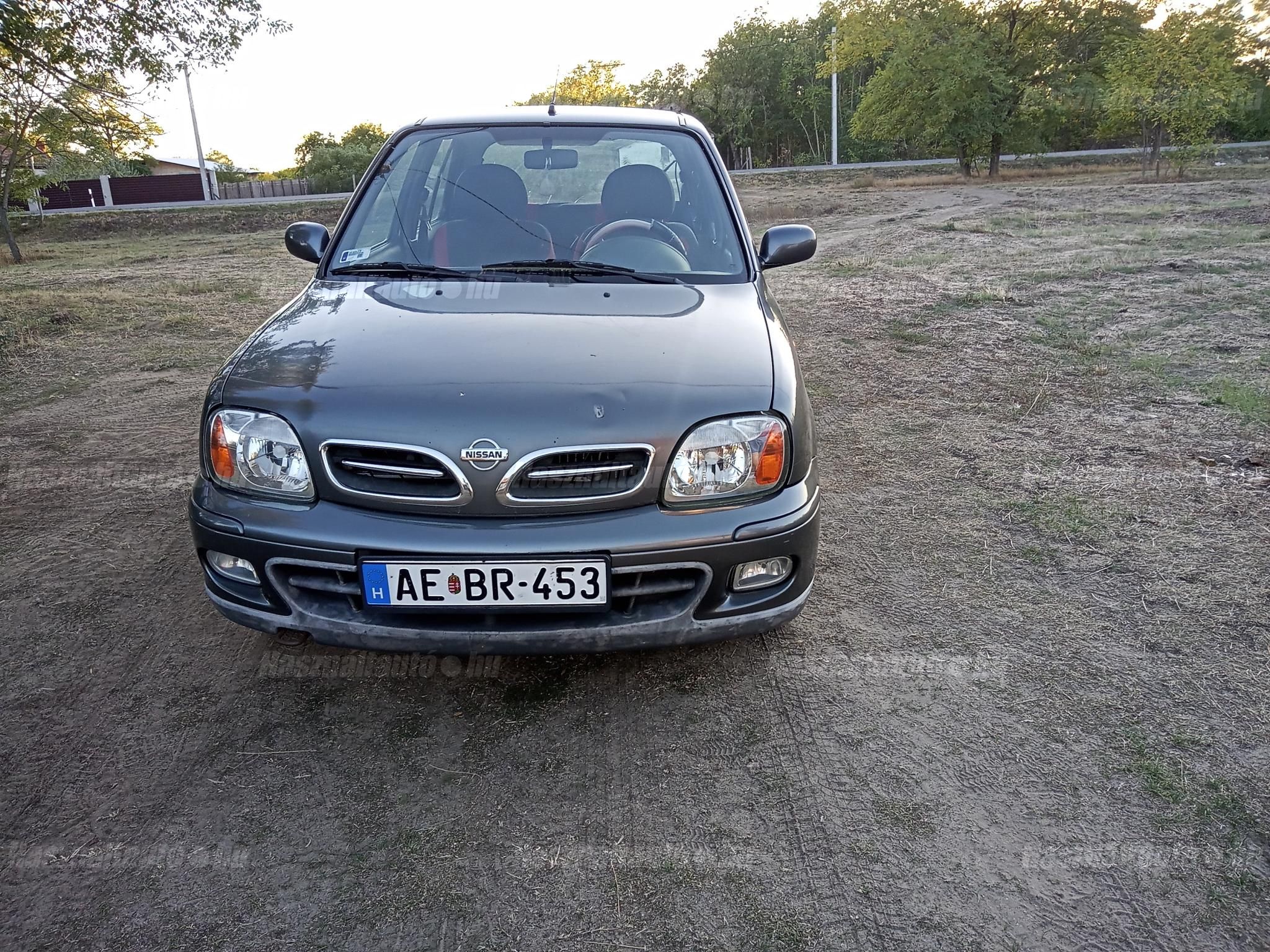 NISSAN MICRA 2002/8 - 1