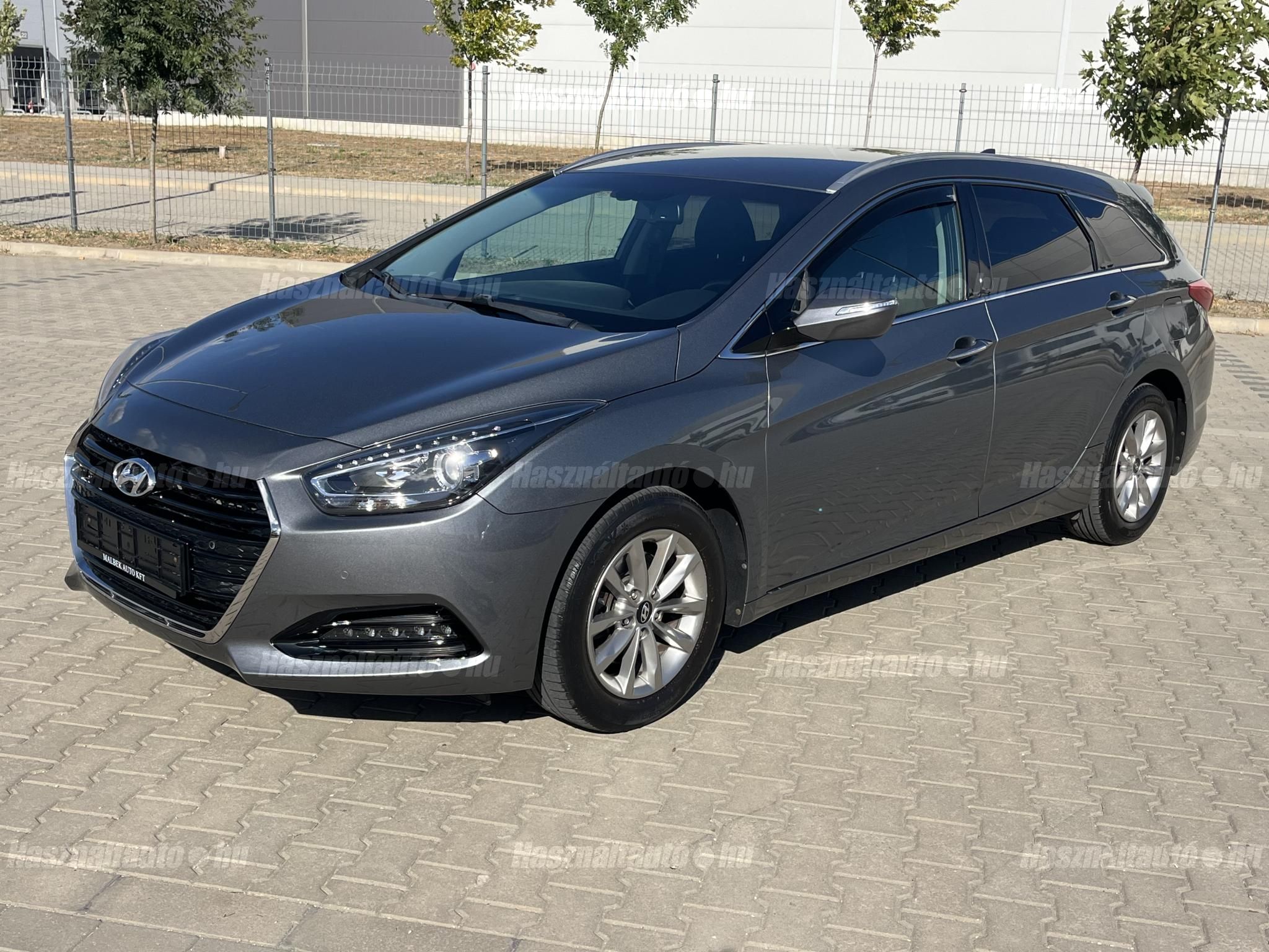 HYUNDAI I40 2017/7 - 1