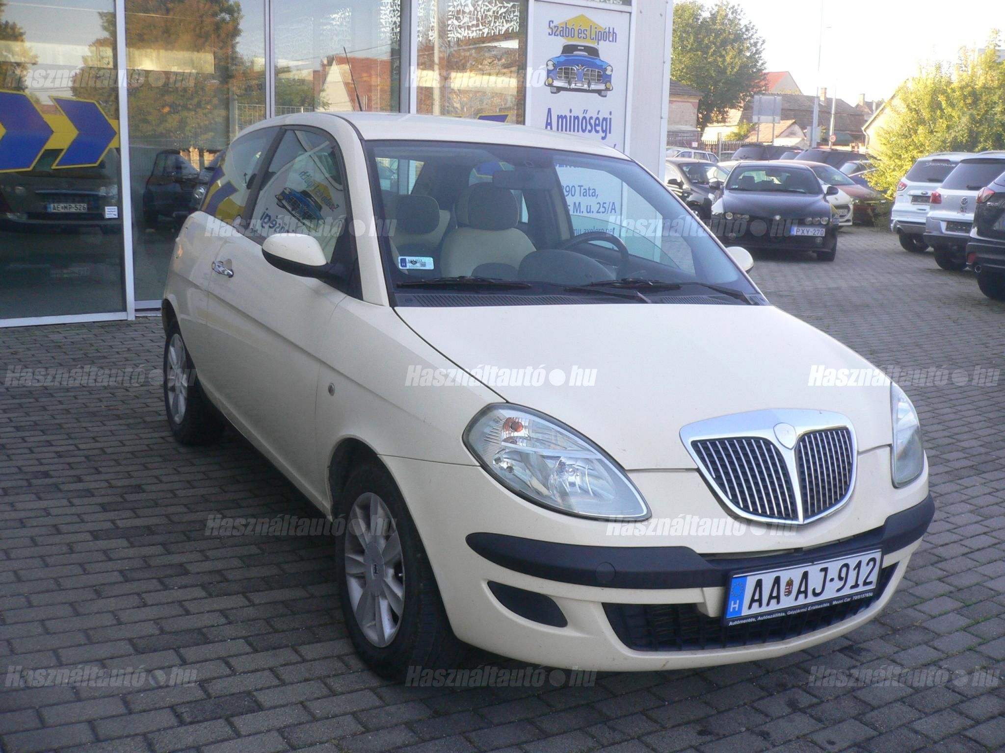 LANCIA YPSILON 2004/7 - 1