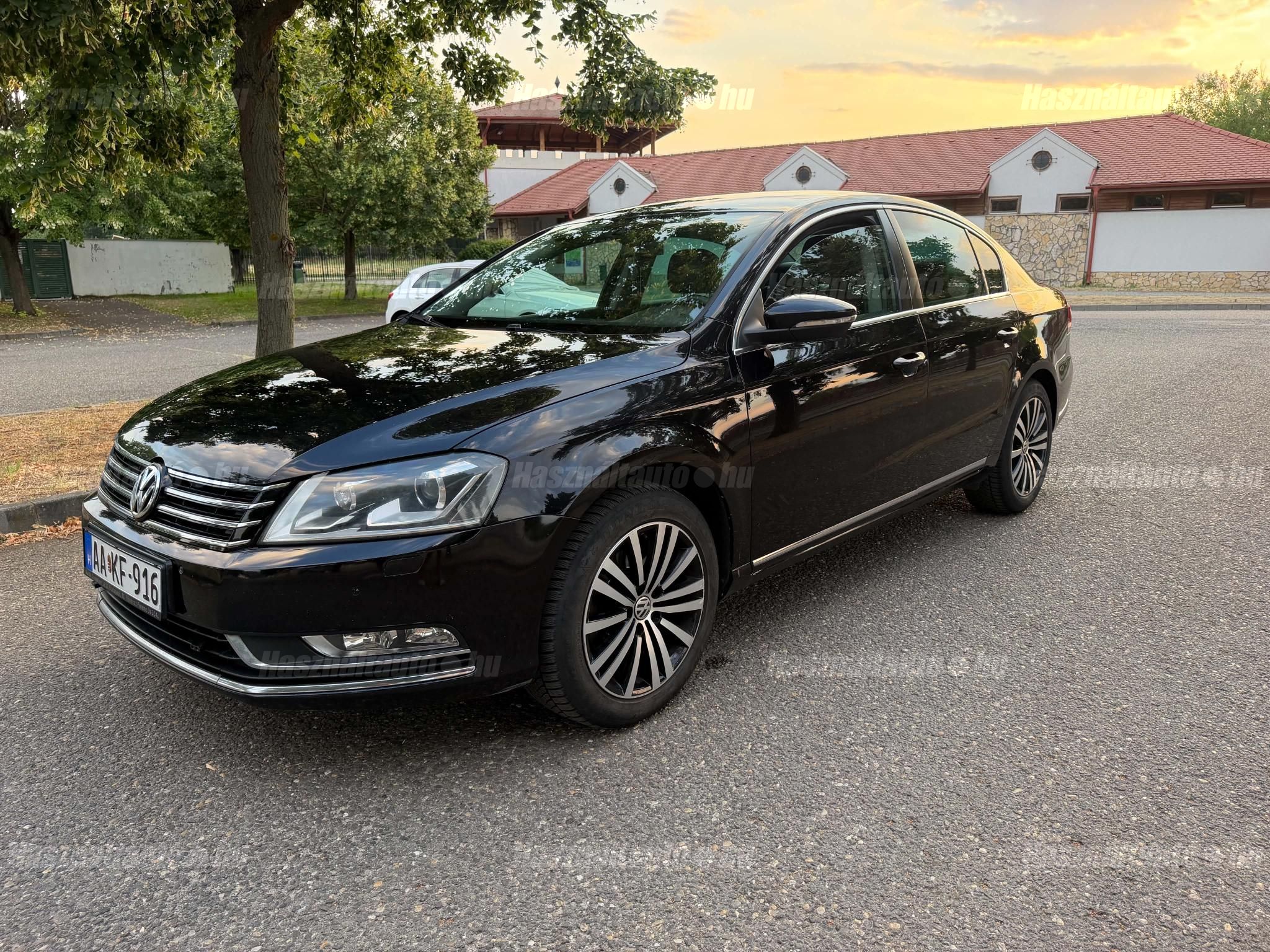 VOLKSWAGEN PASSAT VII 2011/9 - 1