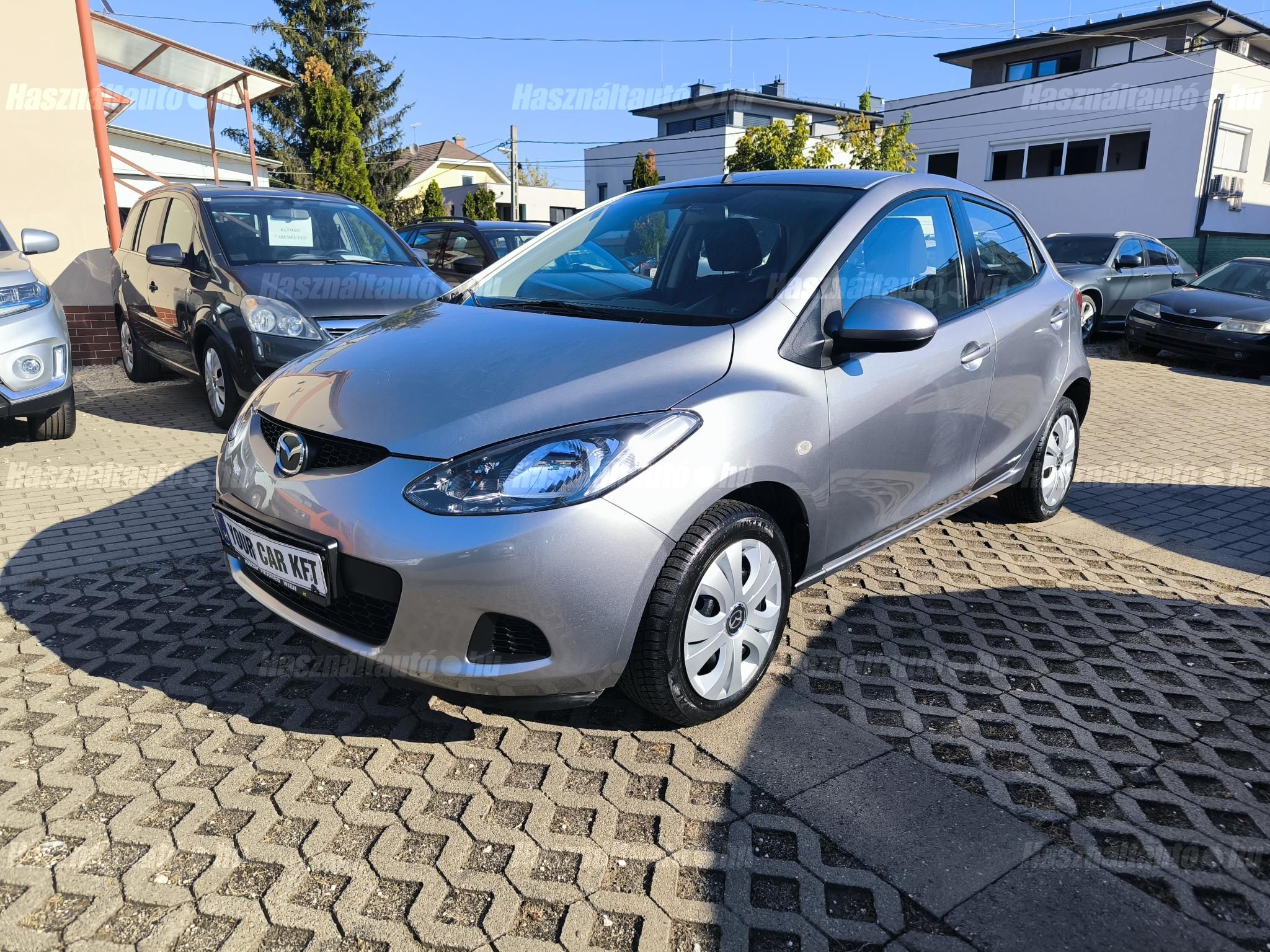 MAZDA 2 2009/10 - 1
