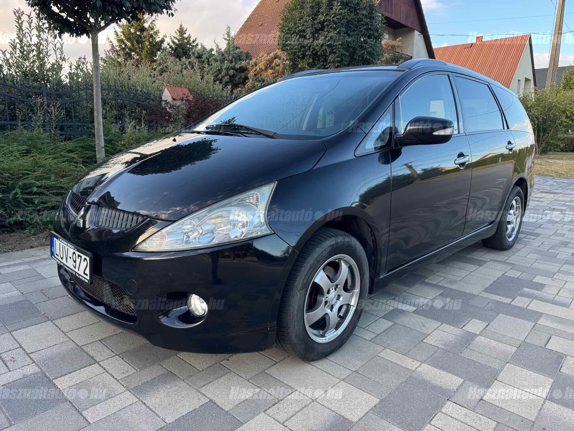 MITSUBISHI GRANDIS 2011/2 - 1