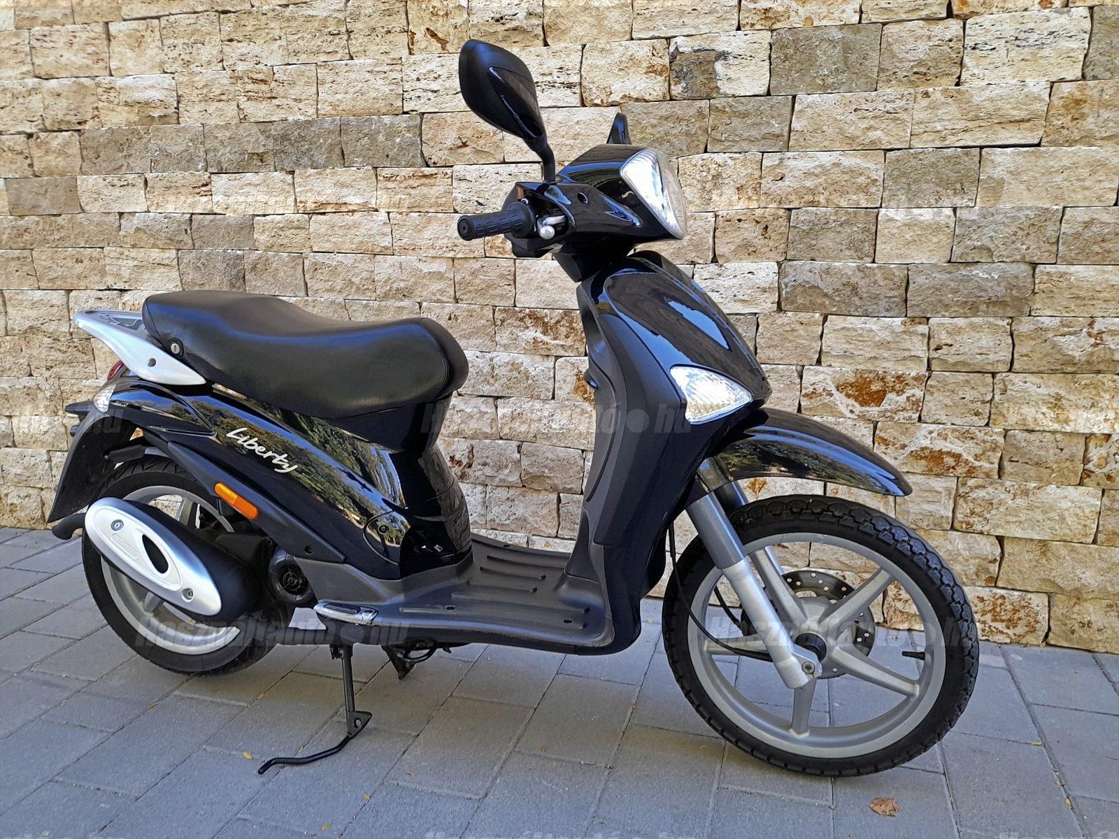 PIAGGIO LIBERTY 50 2009/9 - 1