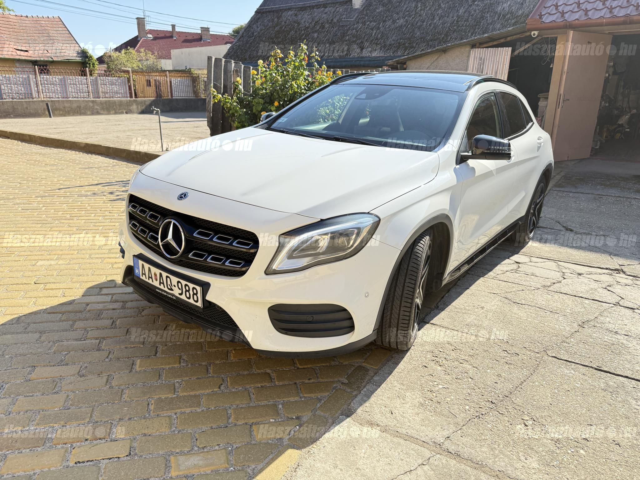 MERCEDES-BENZ GLA 220 2017/7 - 1
