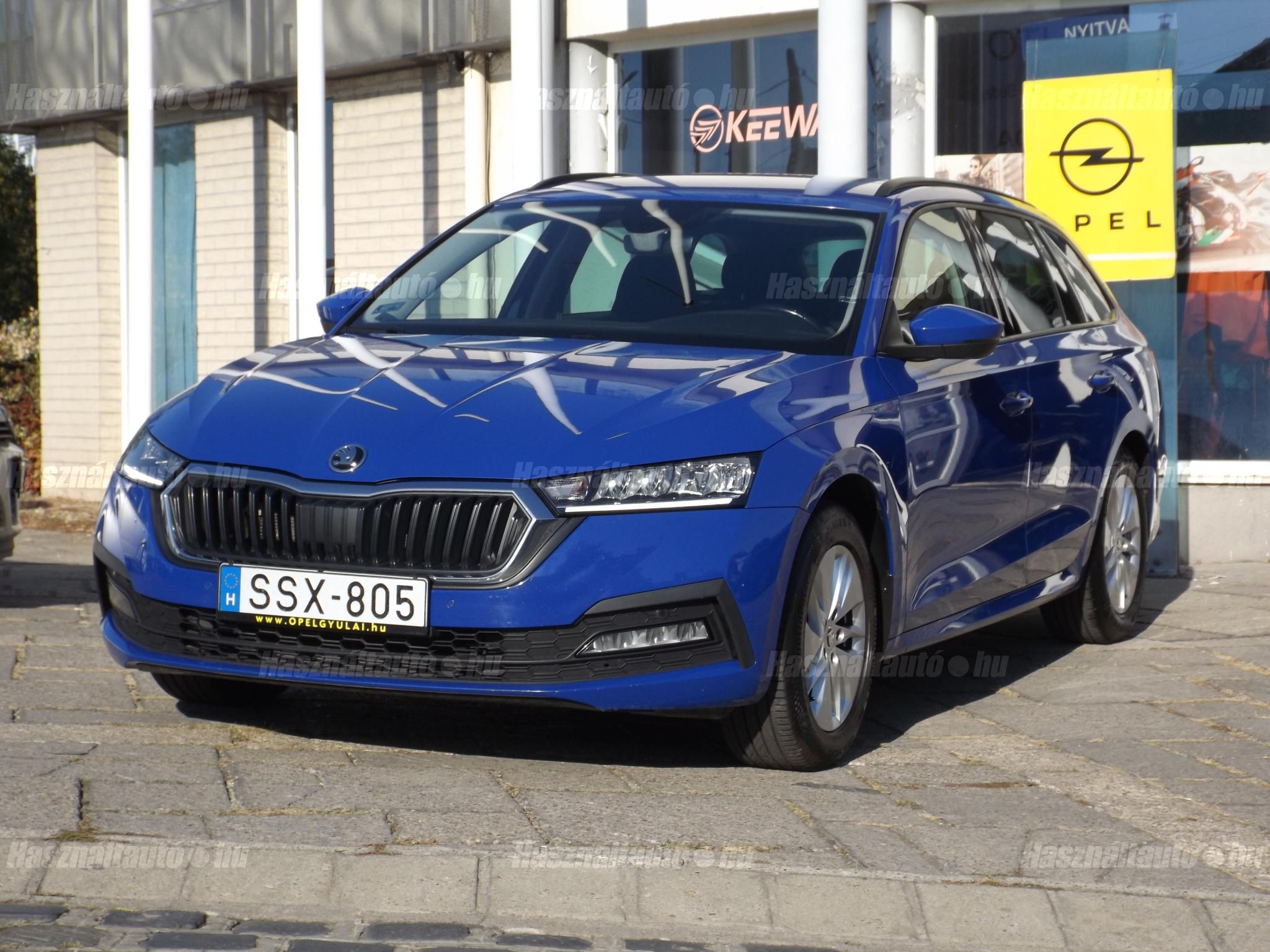 Opel márkakereskedés beszámolt autója!
