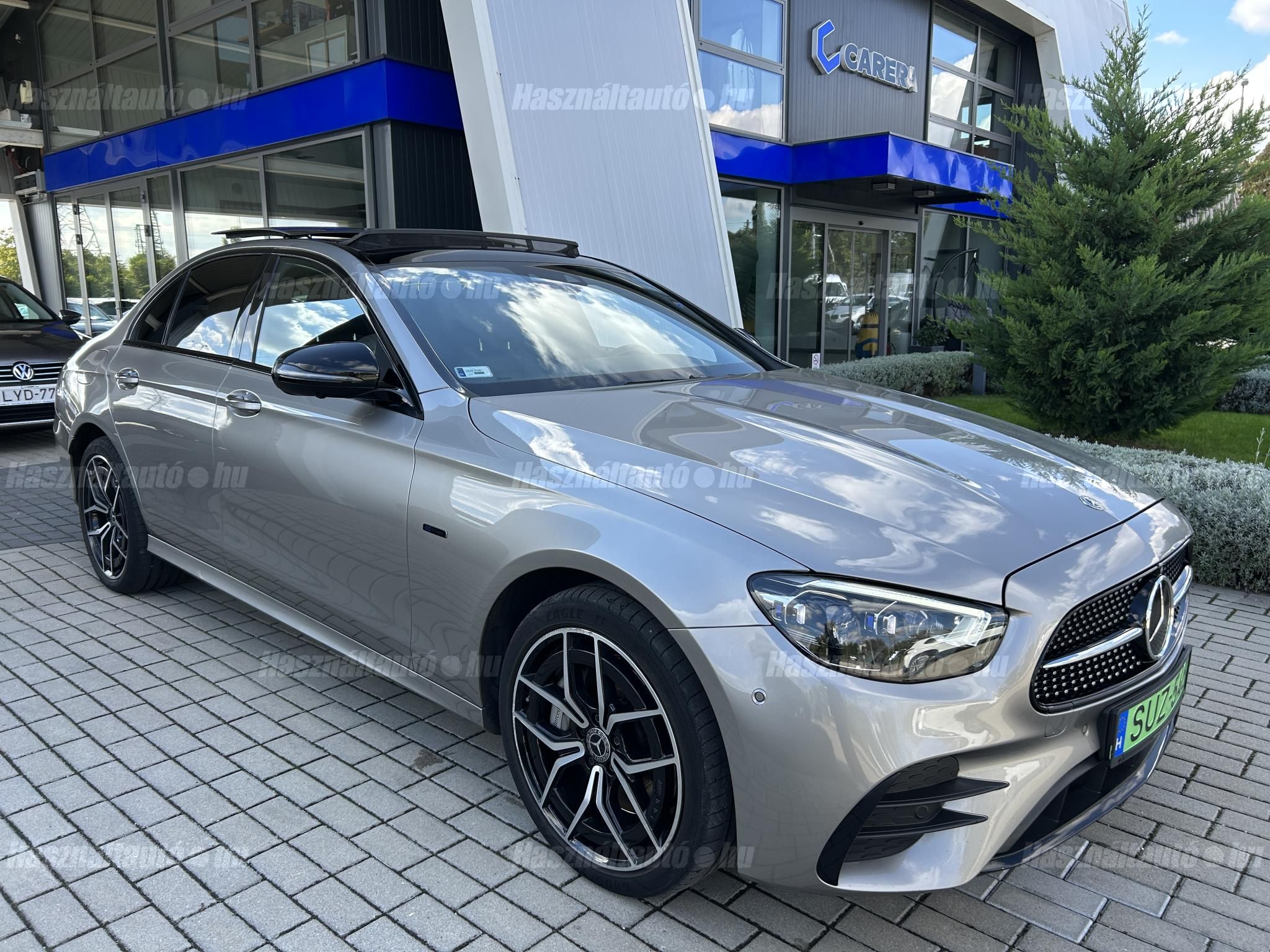 MERCEDES-BENZ E 300 2021/9 - 1