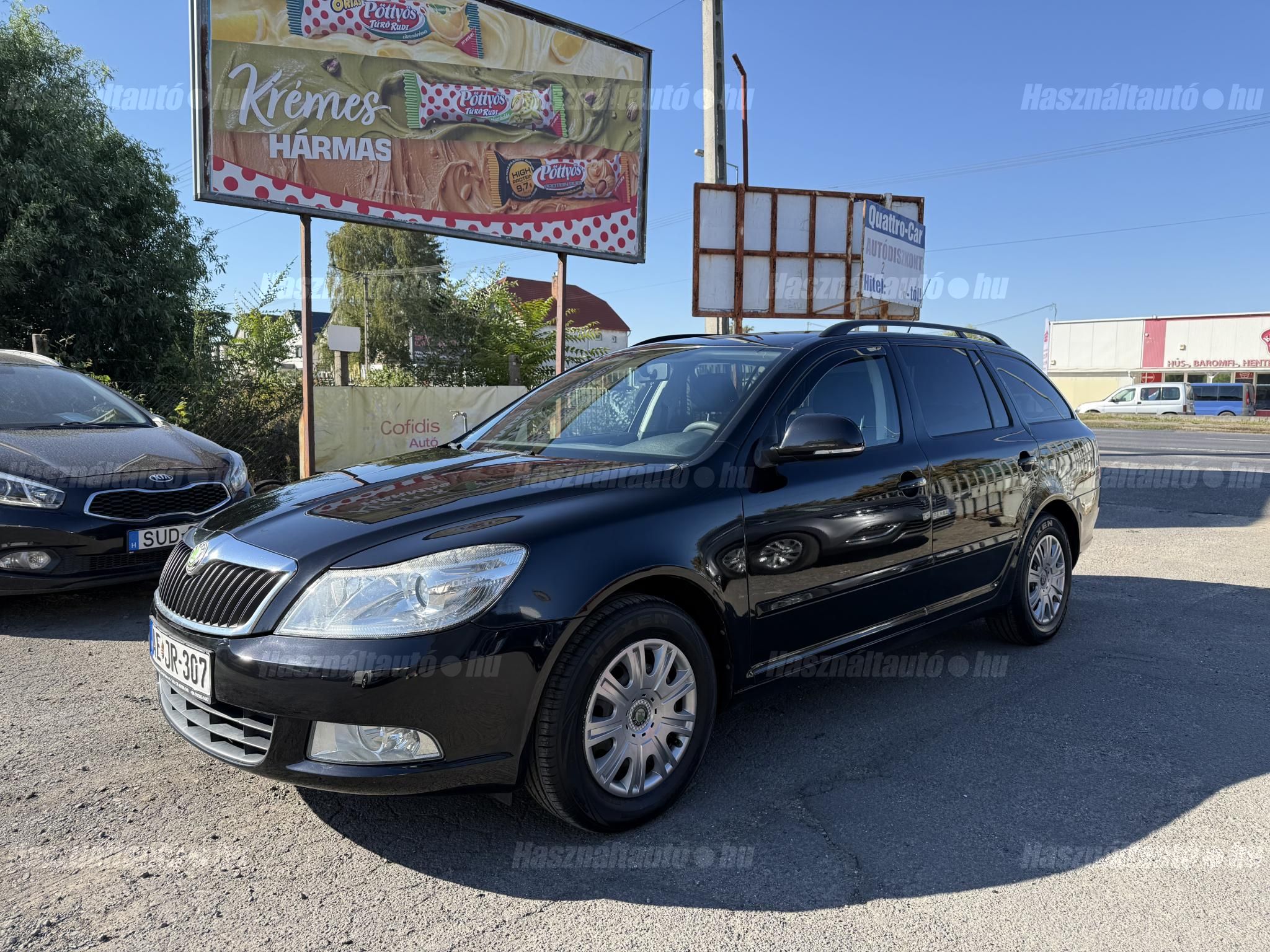 SKODA OCTAVIA 2010/3 - 1