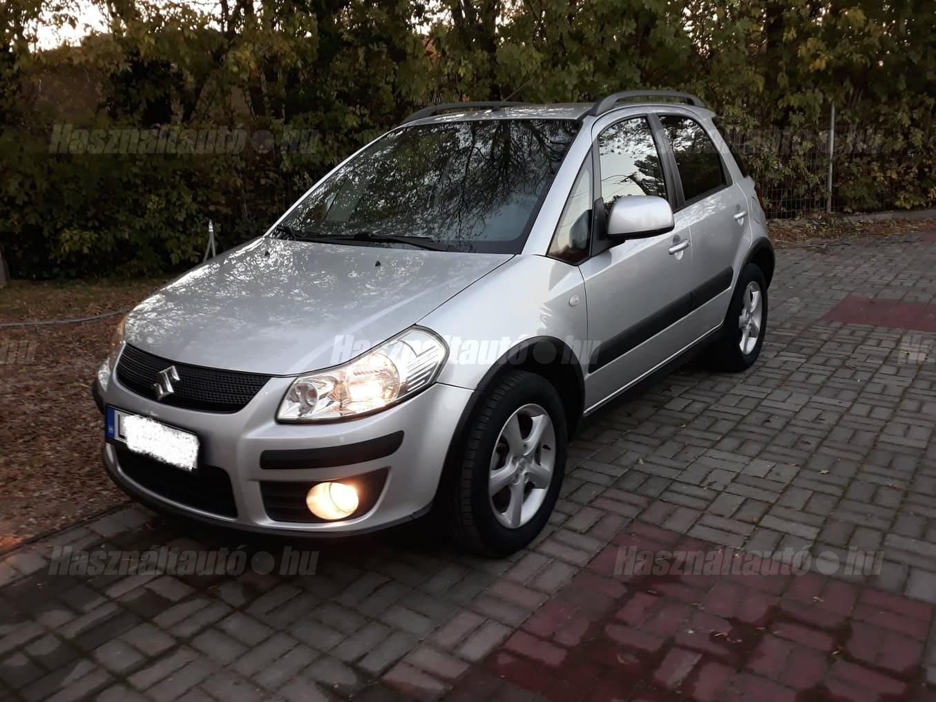 SUZUKI SX4 2011 - 1