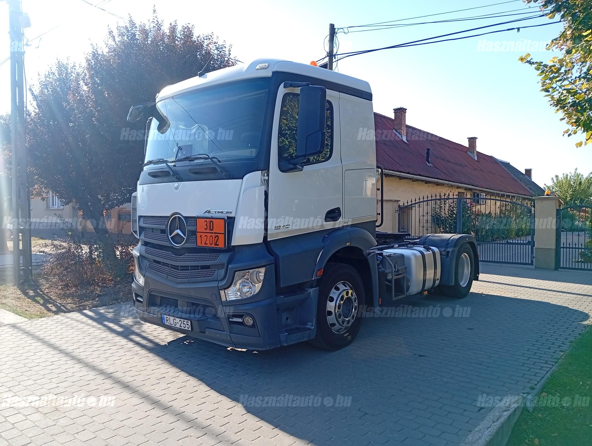 MERCEDES-BENZ 2019/5 - 1