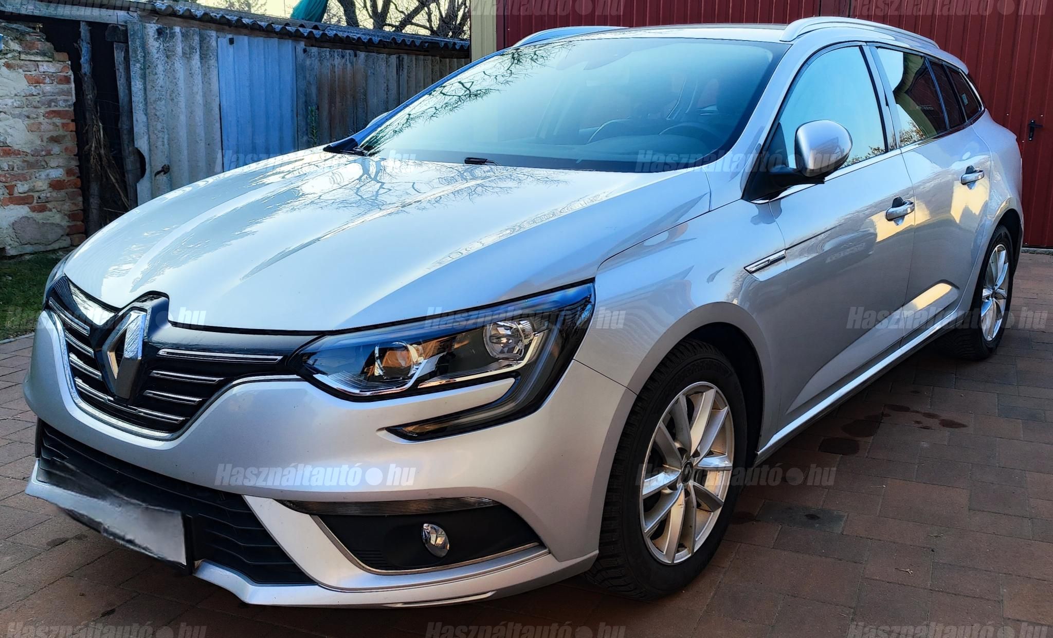 RENAULT MEGANE 2016/9 - 1