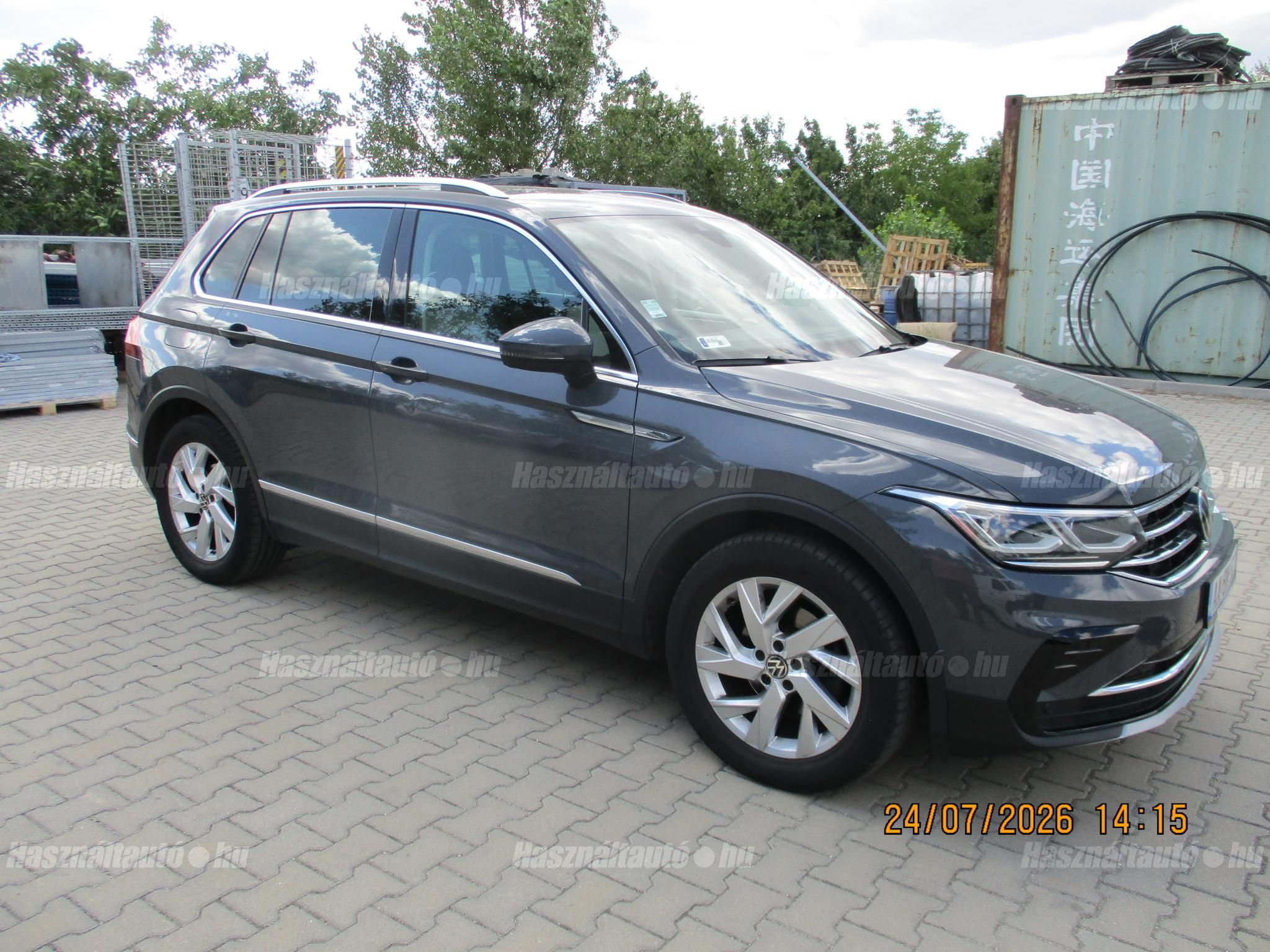 VOLKSWAGEN TIGUAN 2022/8 - 1