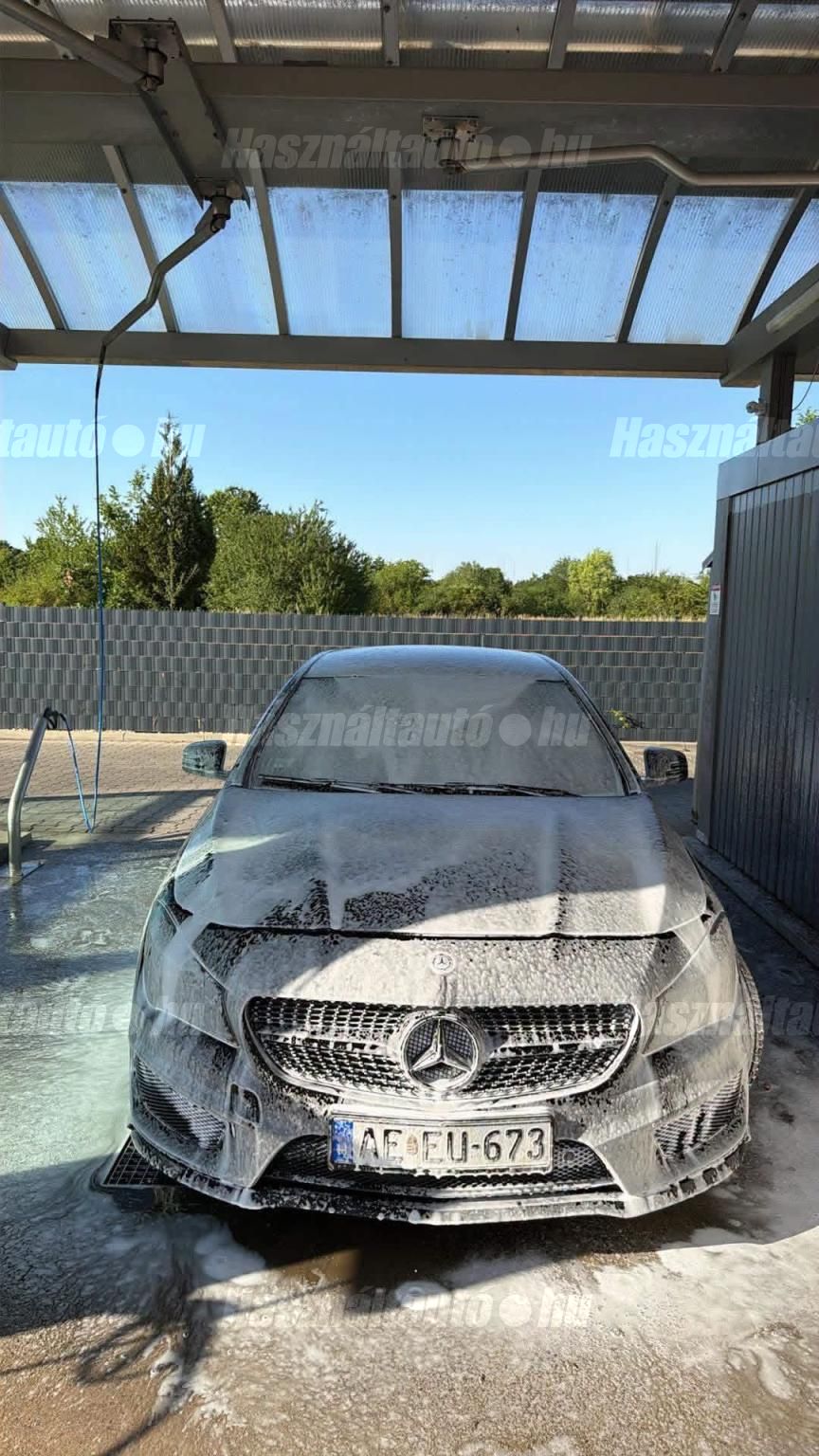 MERCEDES-BENZ CLA 180 2014 - 1