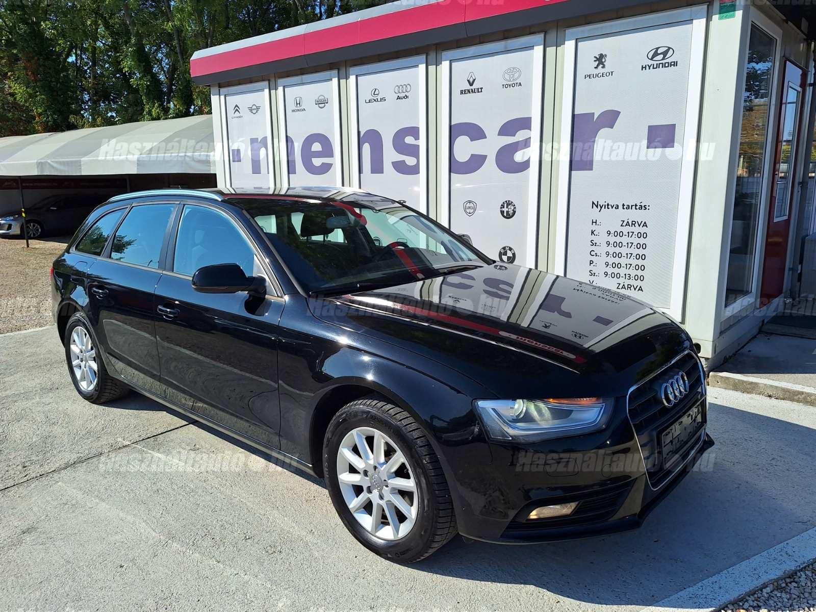 AUDI A4 2013/12 - 1
