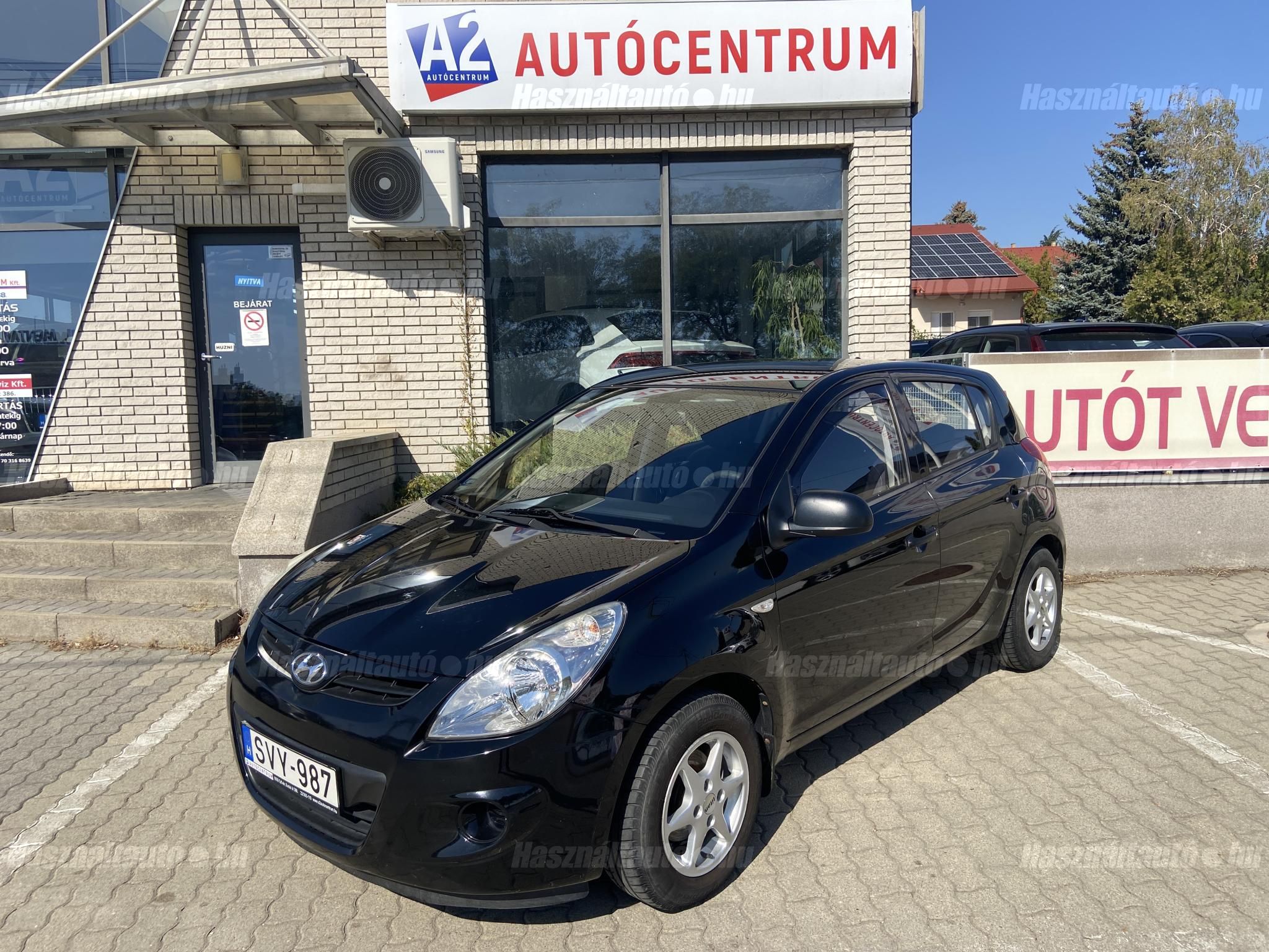 HYUNDAI I20 2010/12 - 1