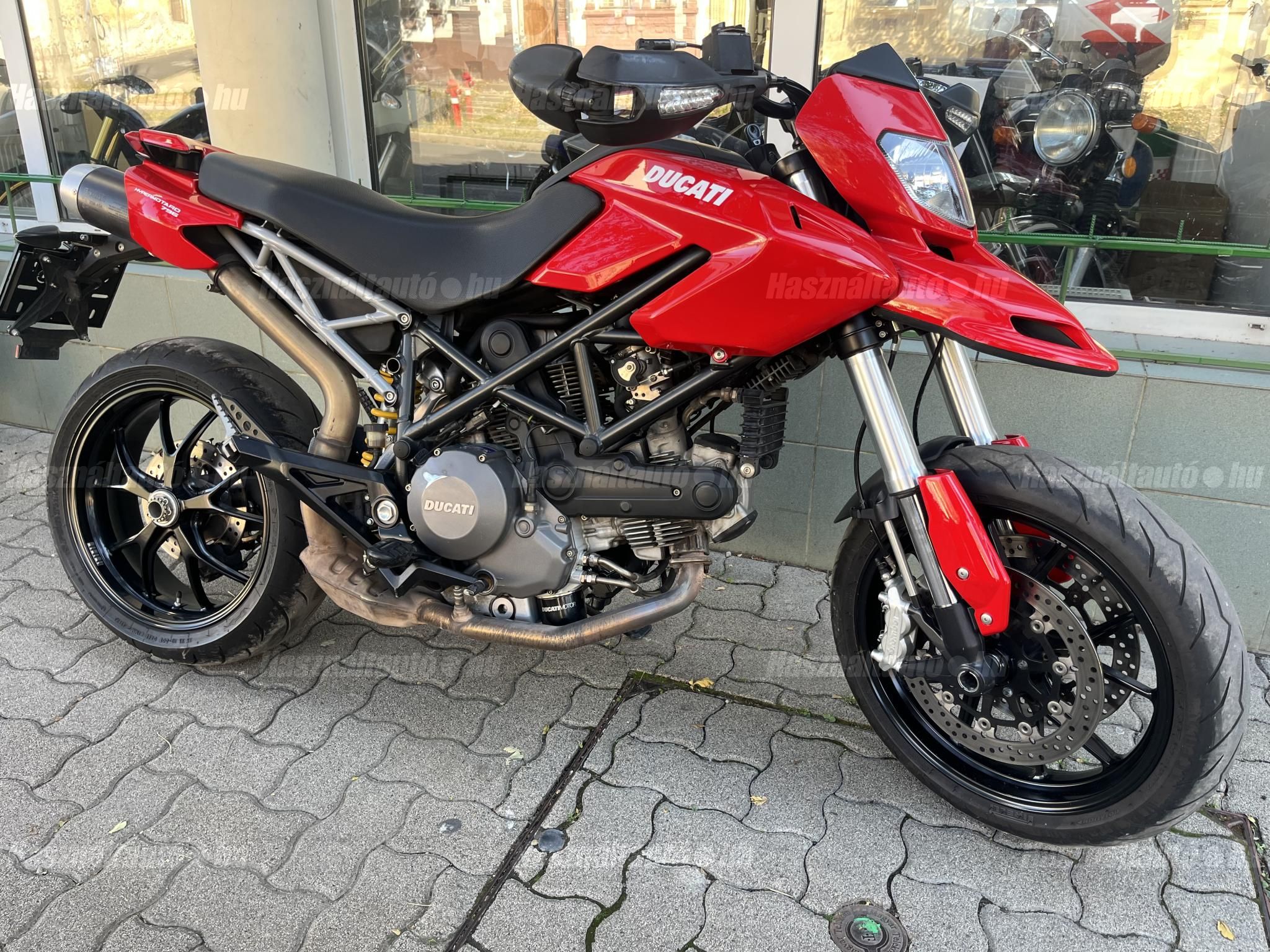 DUCATI HYPERMOTARD 796 2010/5 - 1