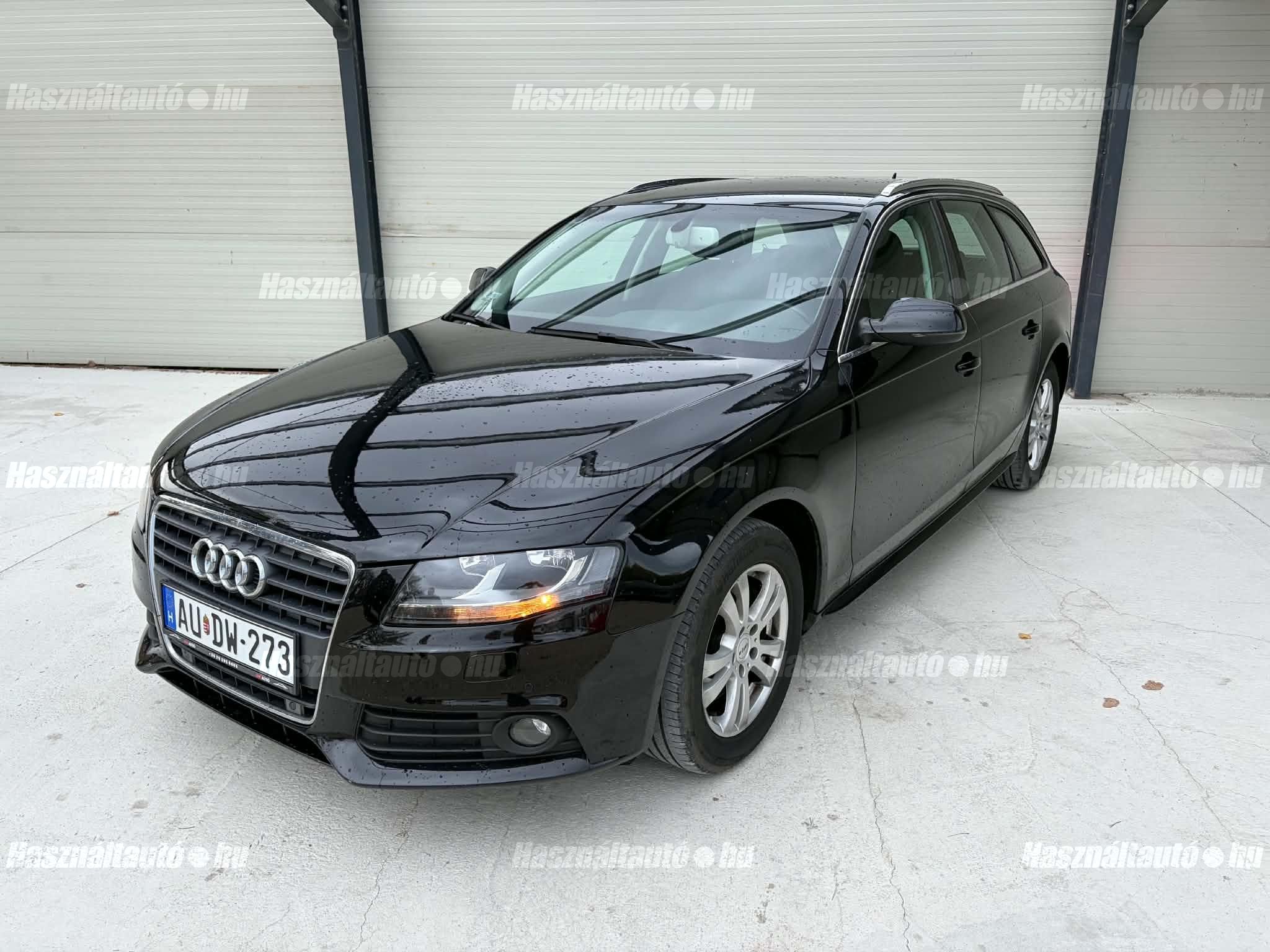 AUDI A4 2010/4 - 1
