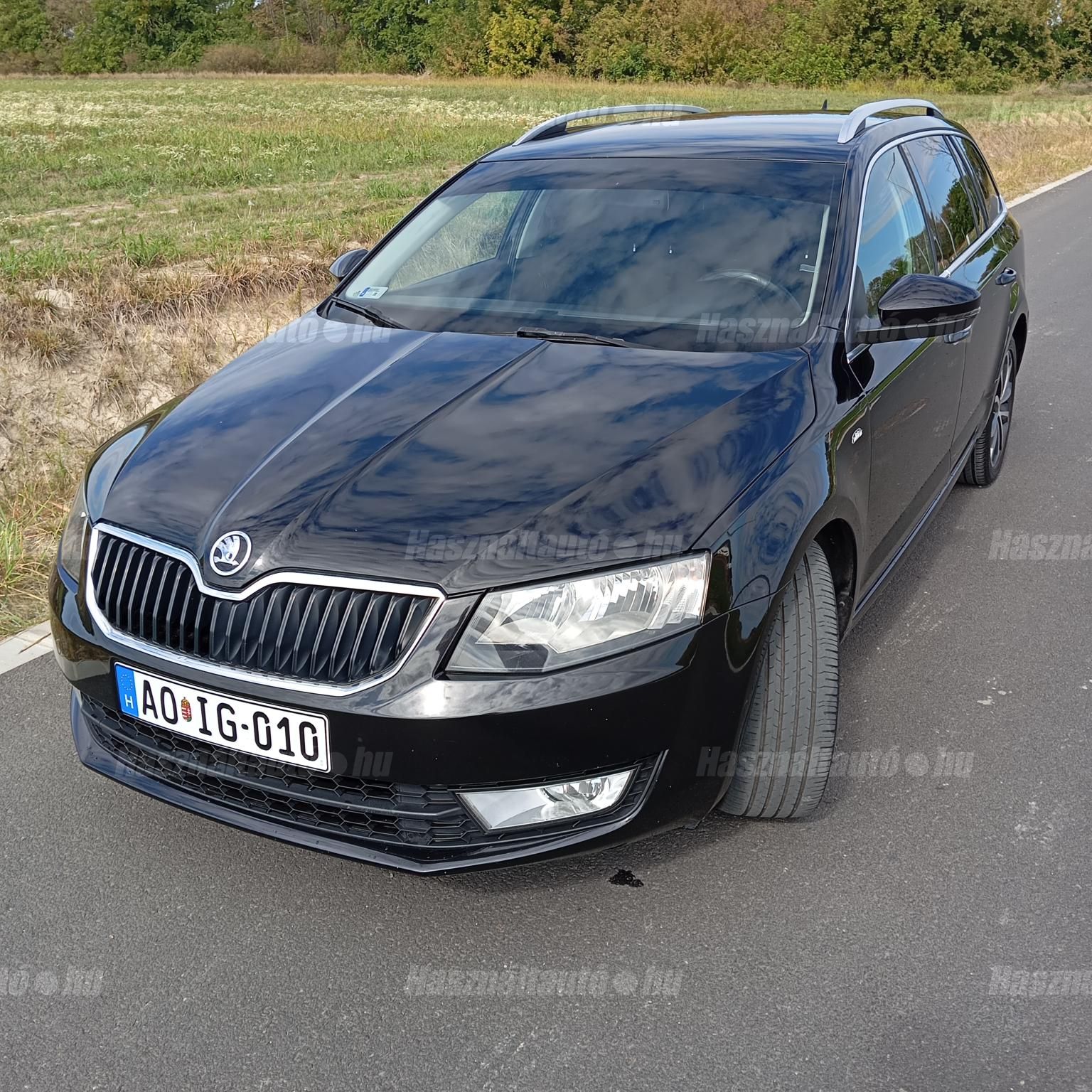 SKODA OCTAVIA 2015/11 - 1