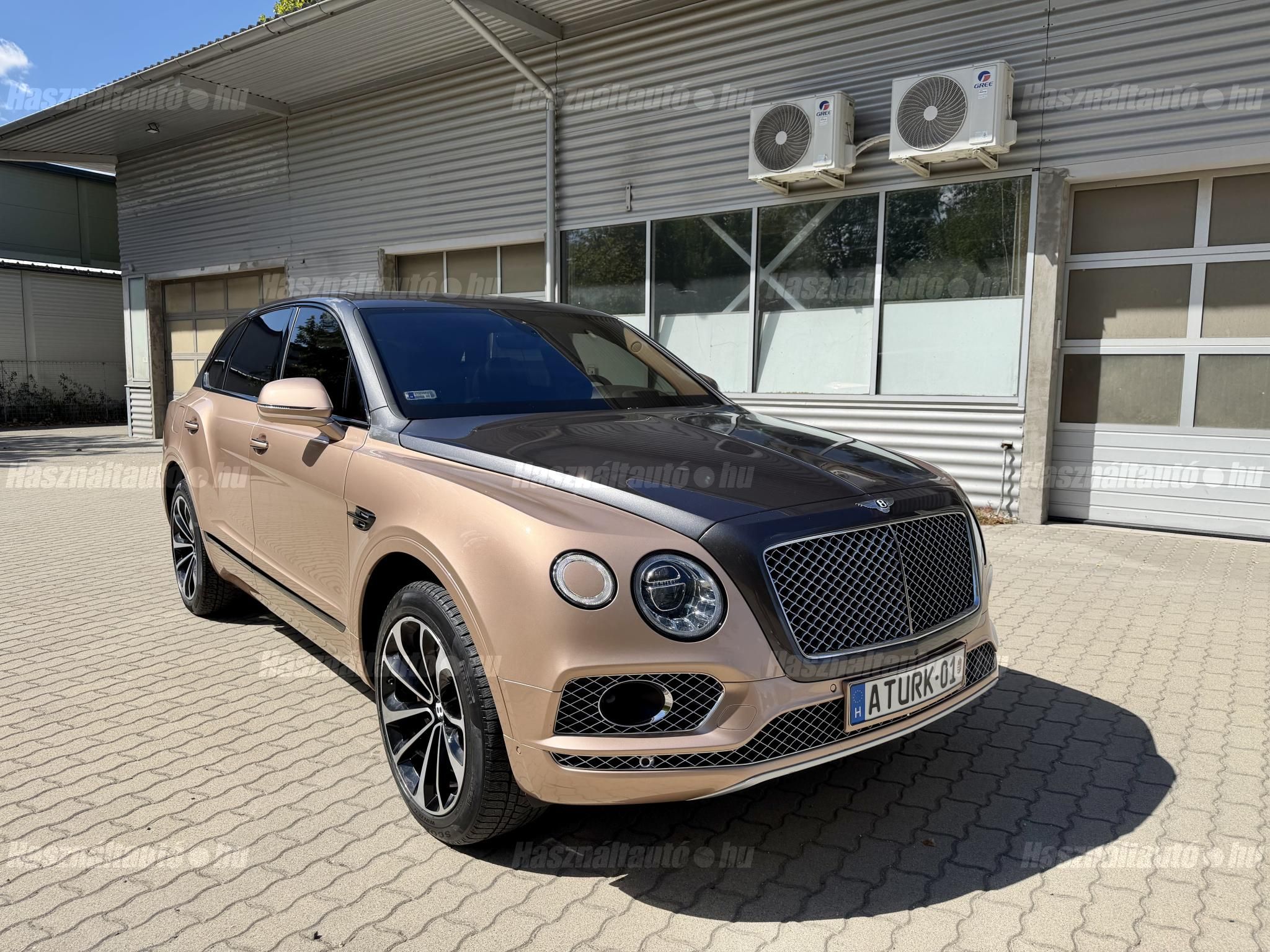 BENTLEY BENTAYGA 2018/6 - 1