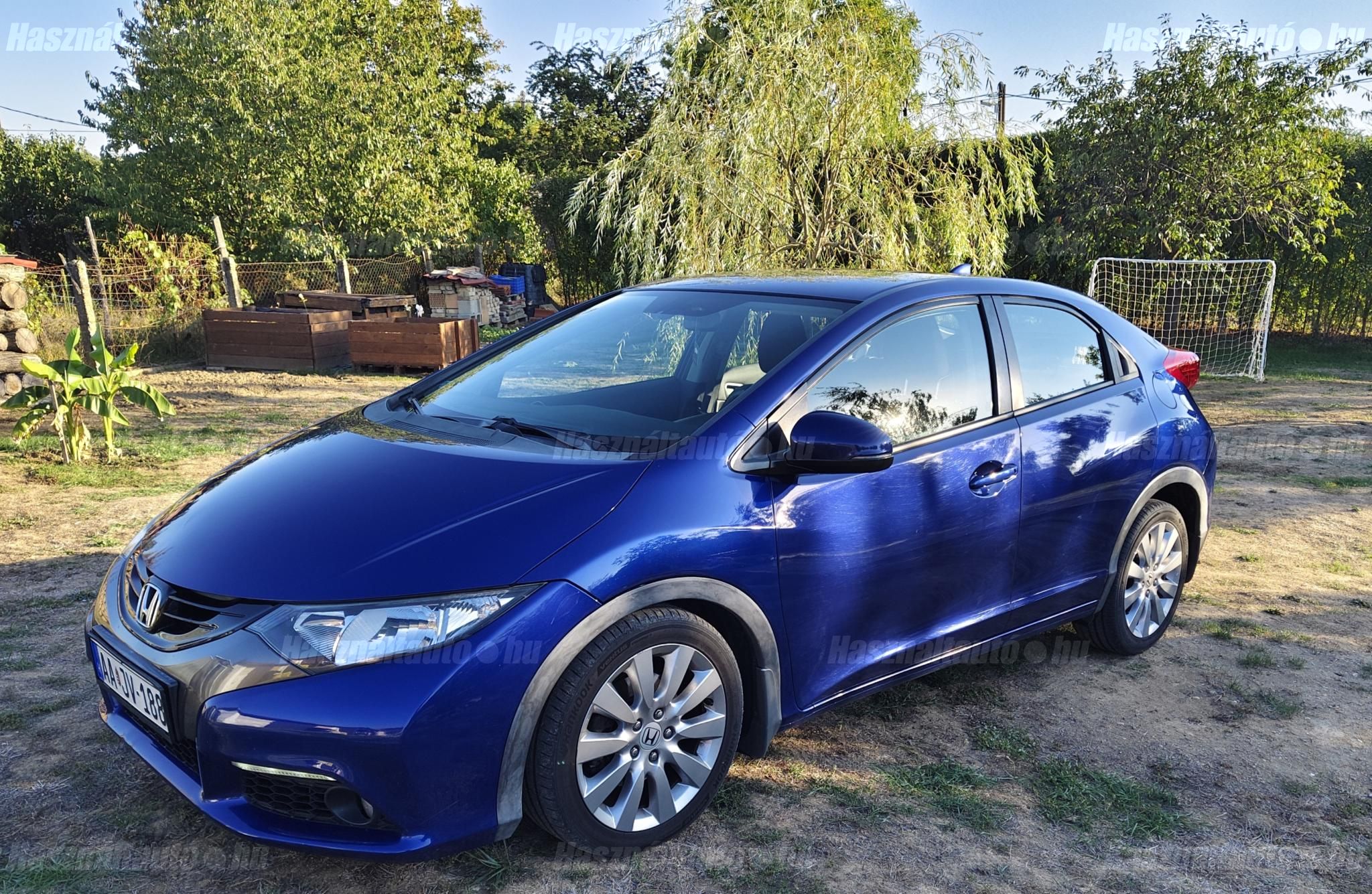HONDA CIVIC 2012/8 - 1