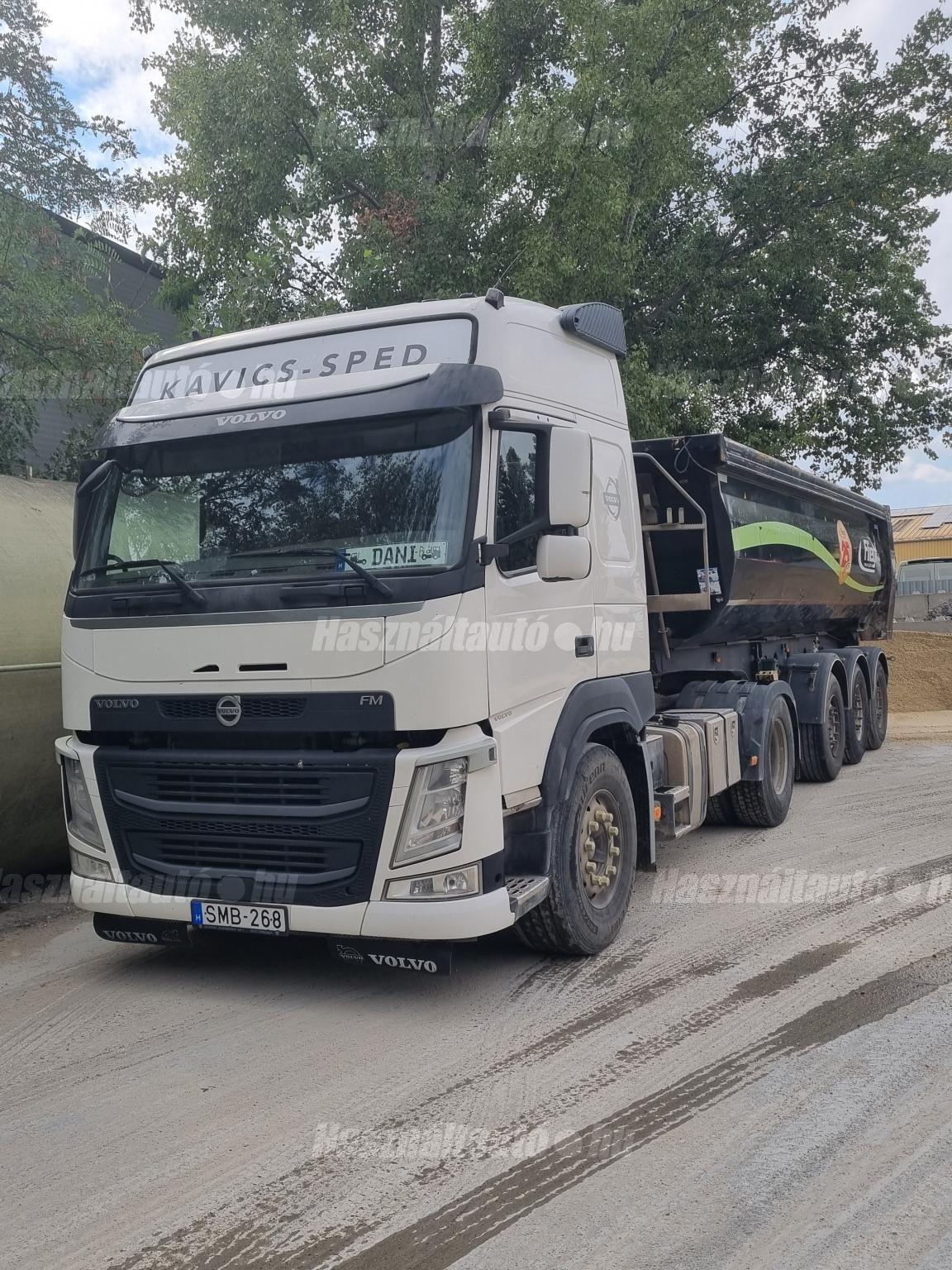 VOLVO 2015 - 1