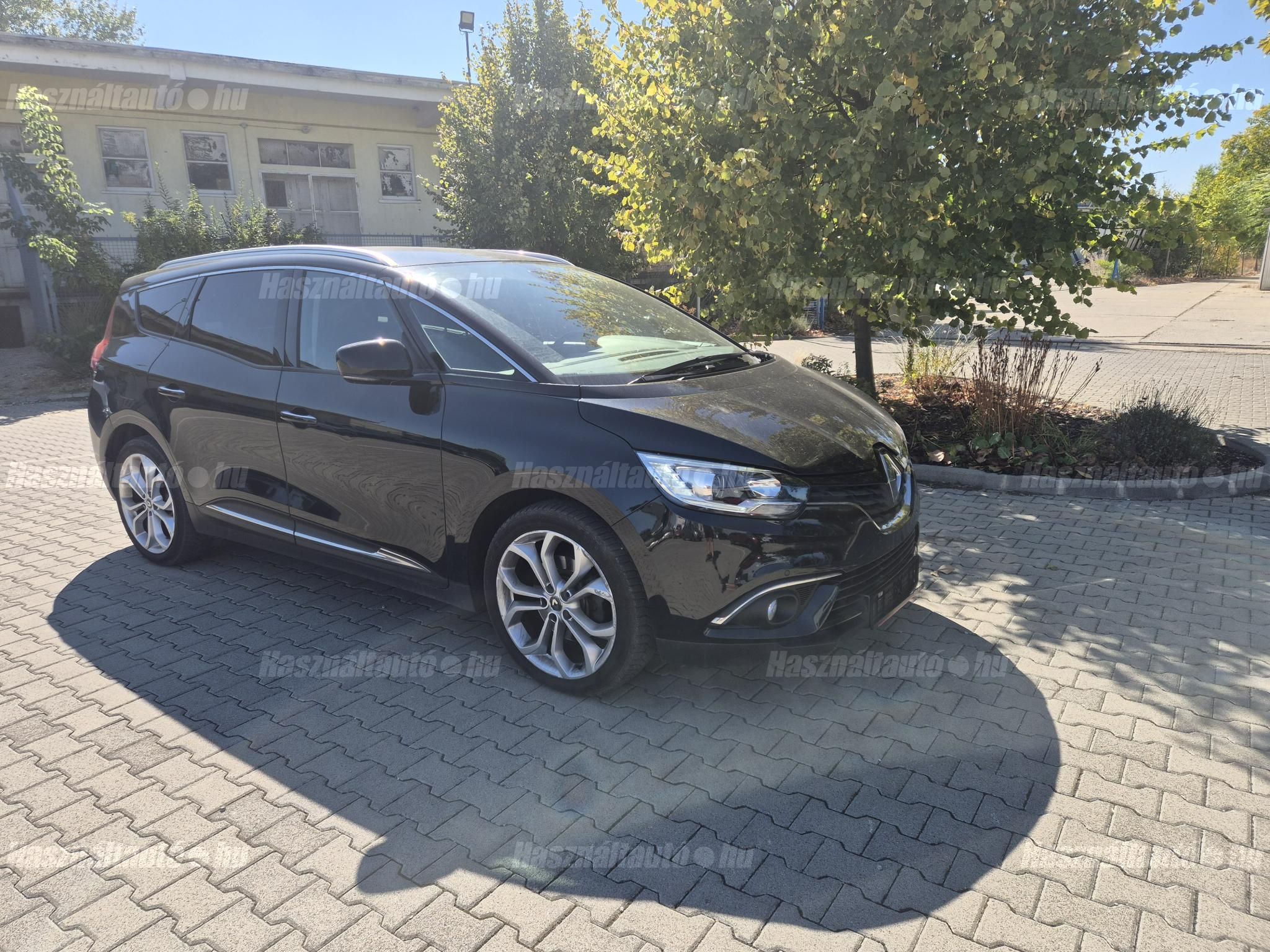 RENAULT GRAND SCENIC 2020/10 - 1