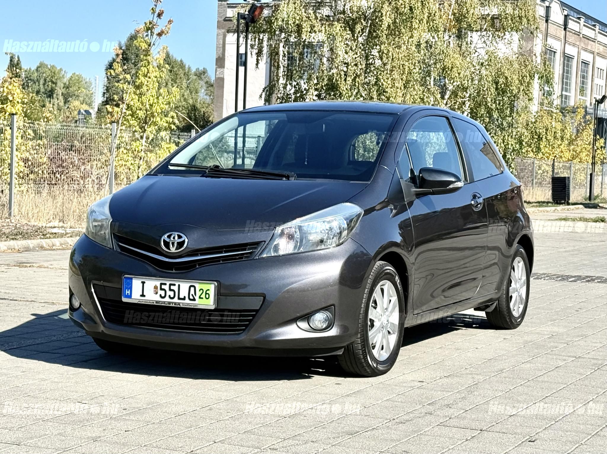 TOYOTA YARIS 2013/9 - 1
