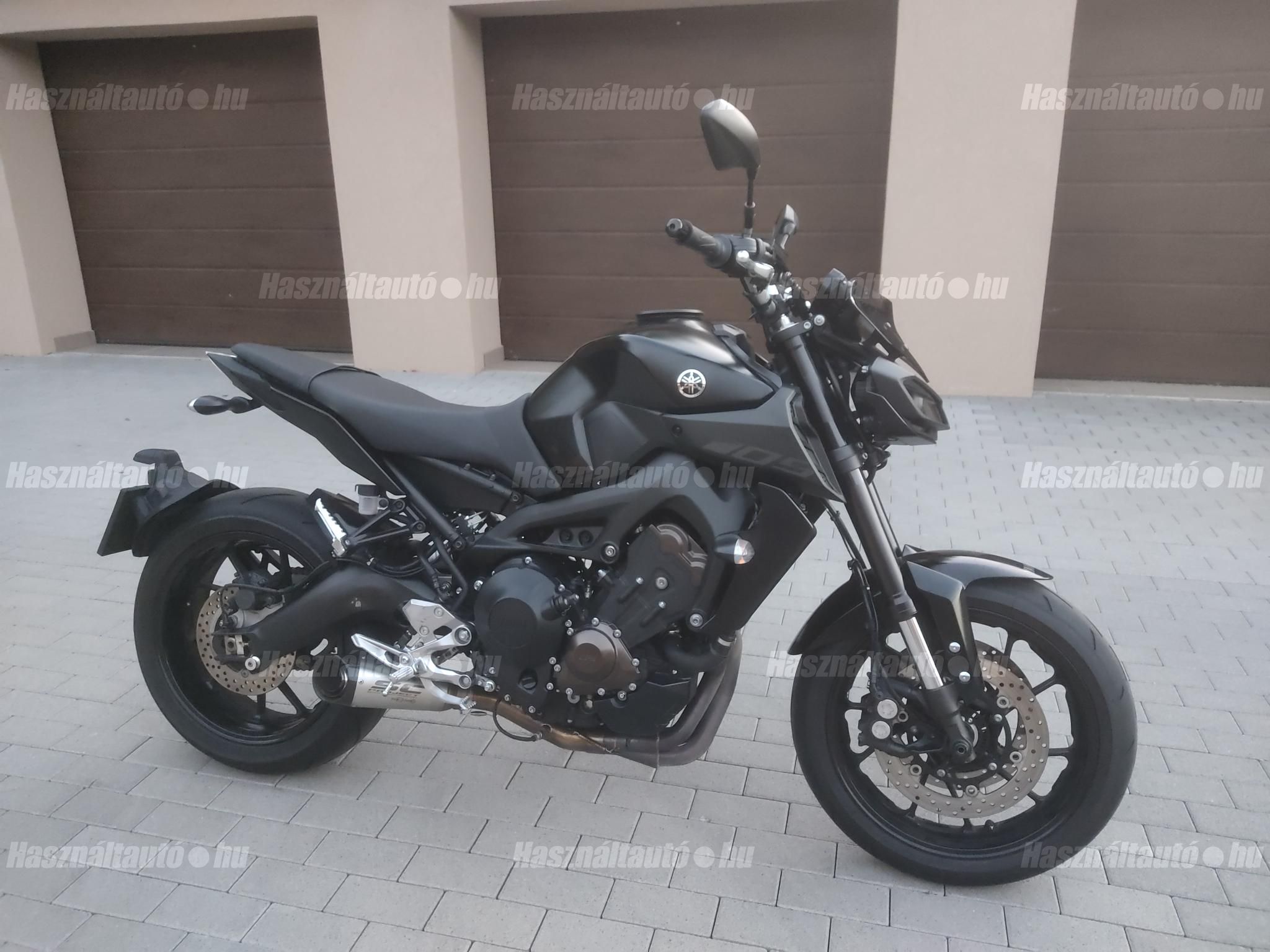 YAMAHA MT-09 2019/6 - 1