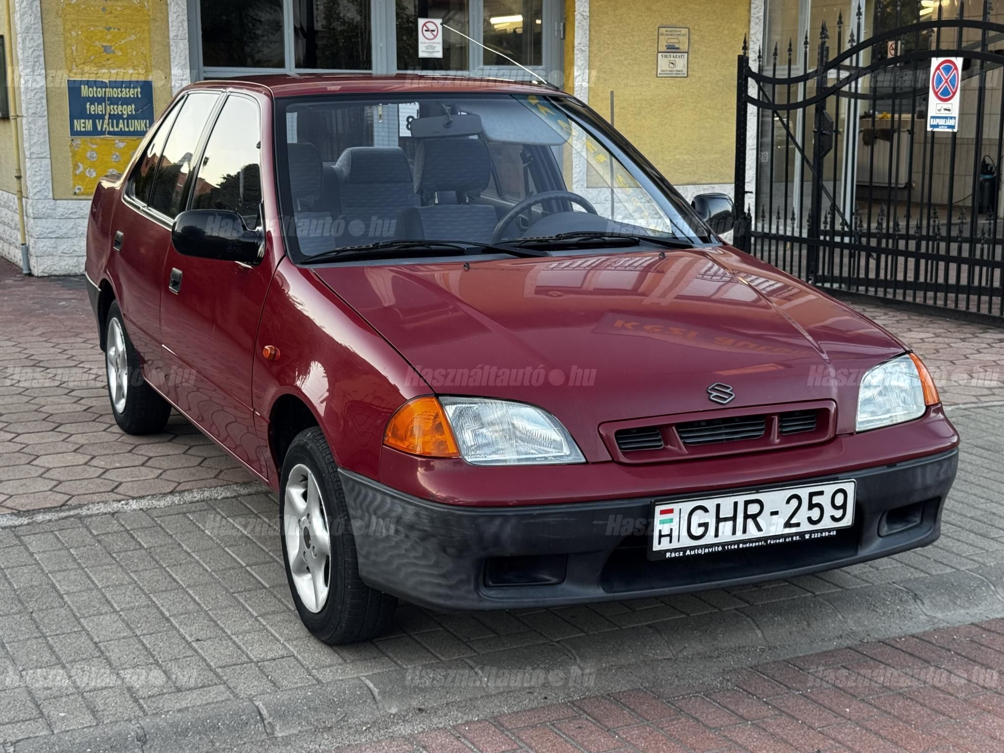 SUZUKI SWIFT 1998/7 - 1