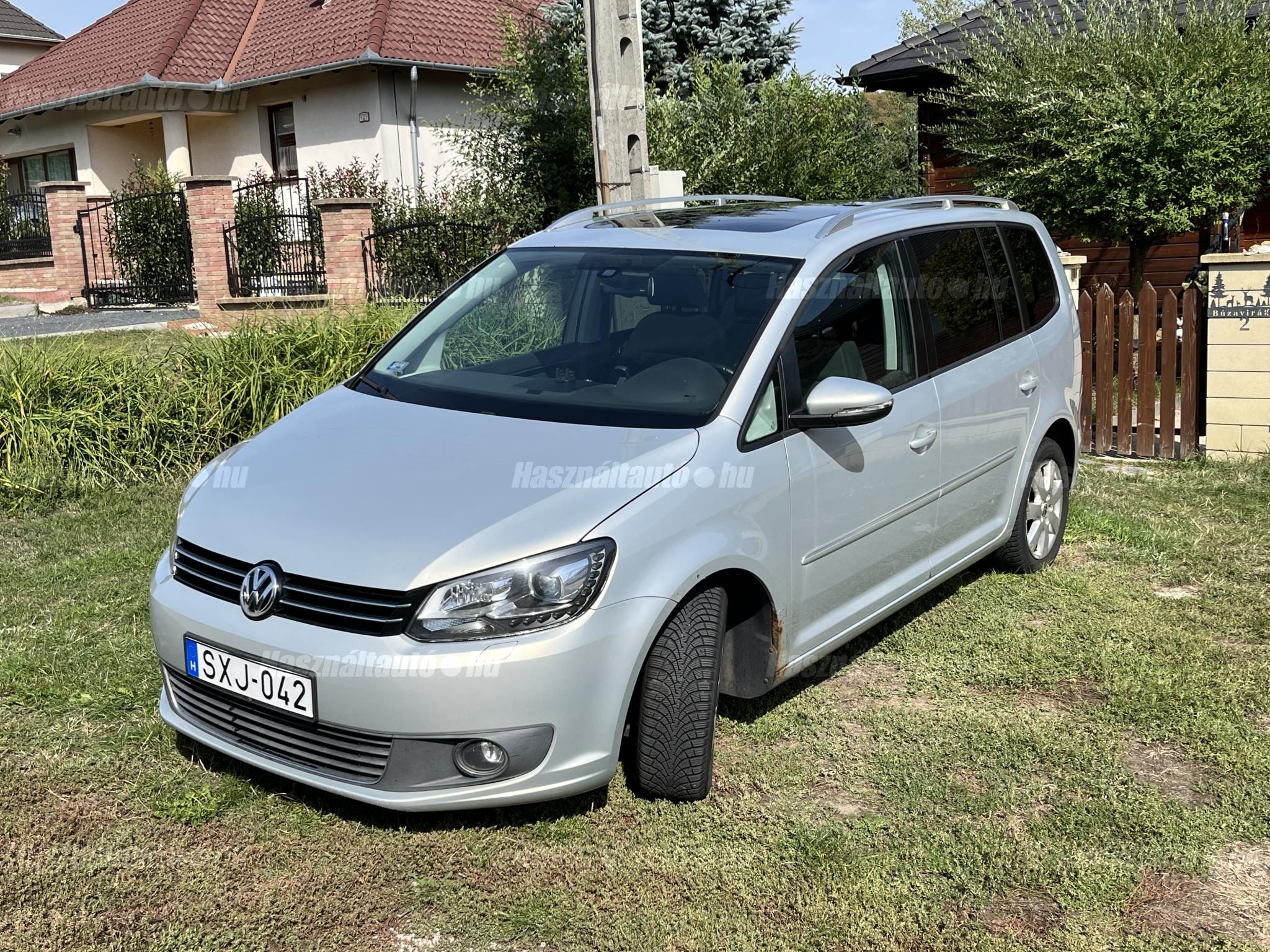 VOLKSWAGEN TOURAN 2011/5 - 1