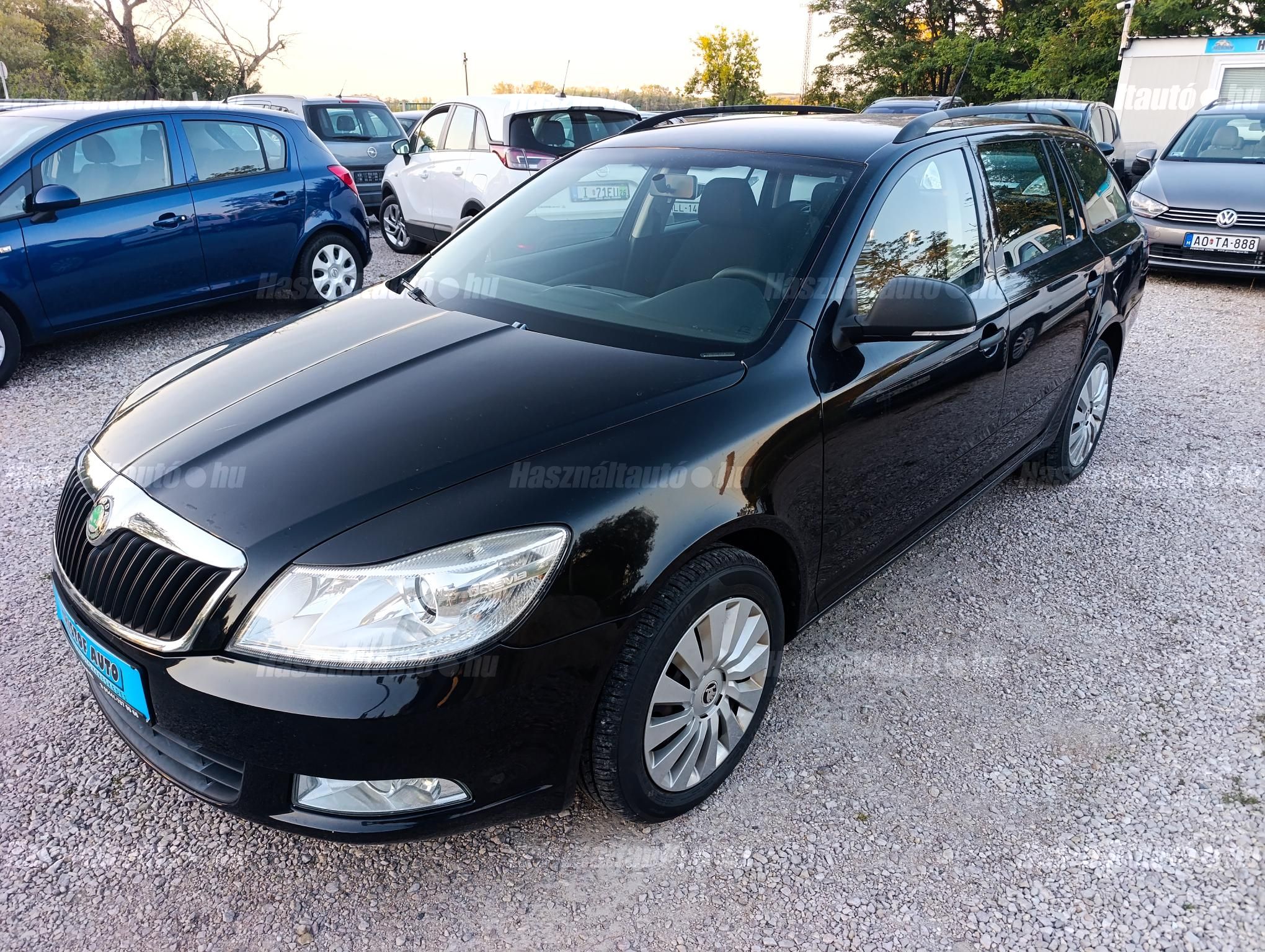 SKODA OCTAVIA 2010/9 - 1