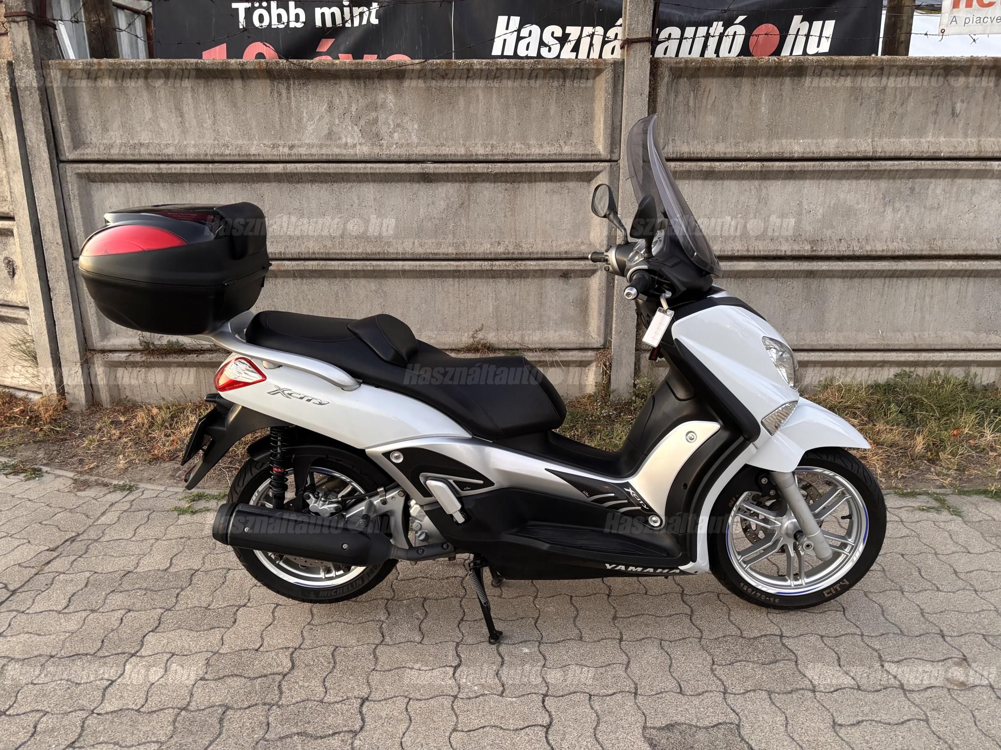 YAMAHA X-CITY 250 2017 - 1