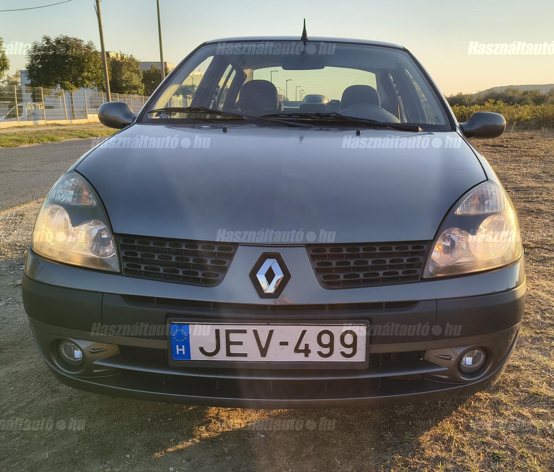 RENAULT THALIA 2004/8 - 1