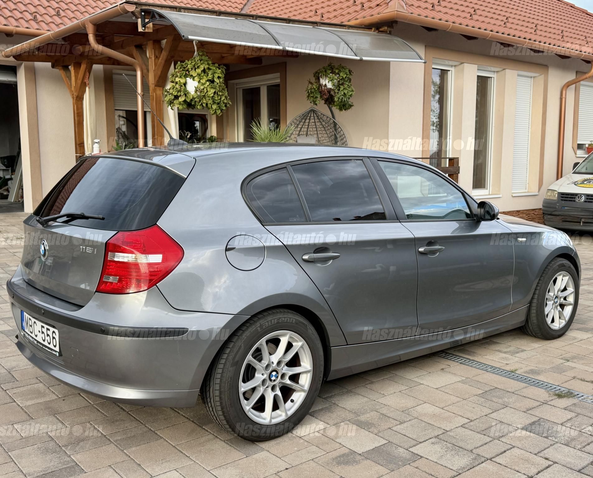 BMW 116 2009/6 - 1