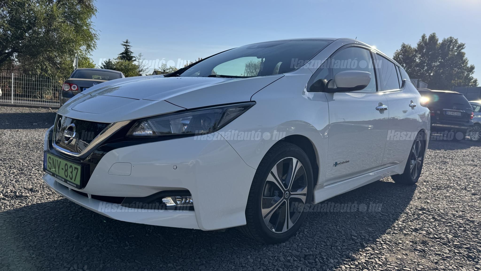 NISSAN LEAF 2018/5 - 1