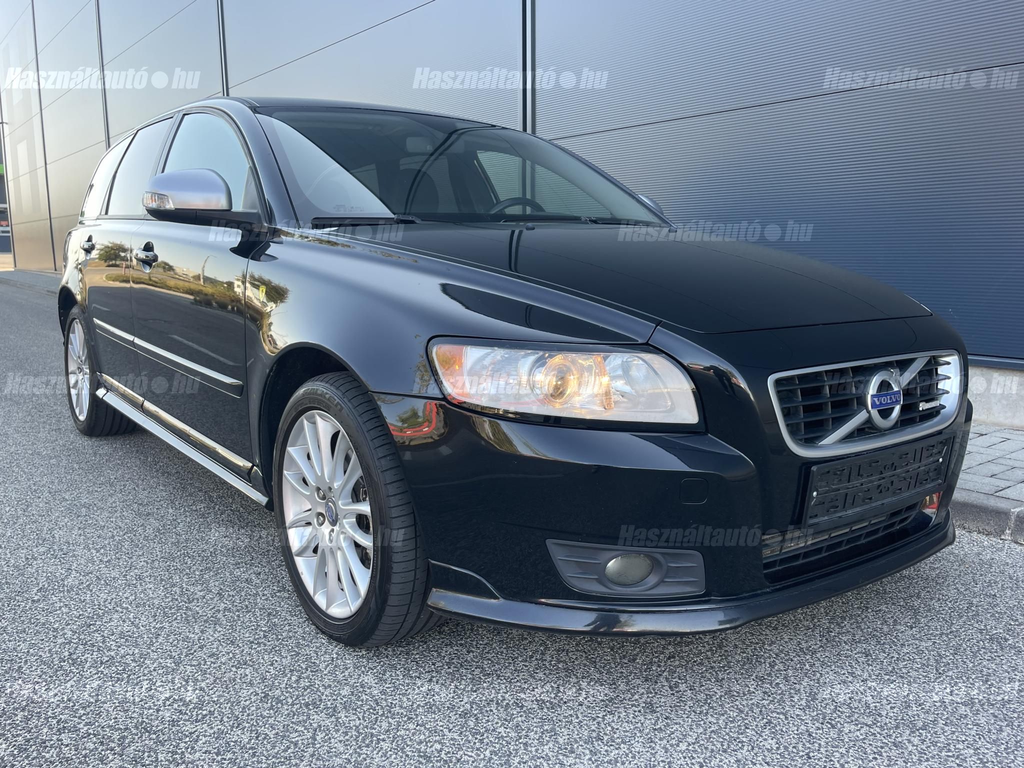 VOLVO V50 2011/4 - 1