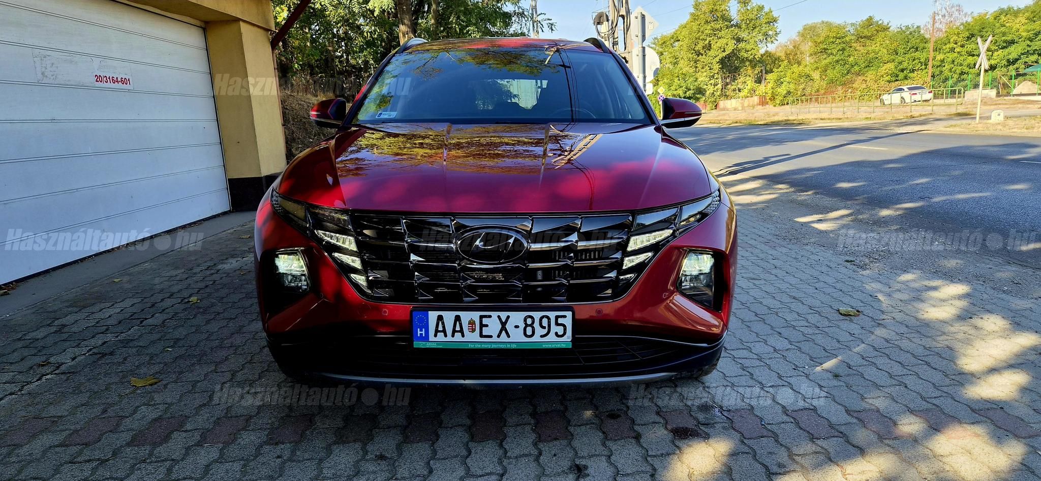 HYUNDAI TUCSON 2022/12 - 1